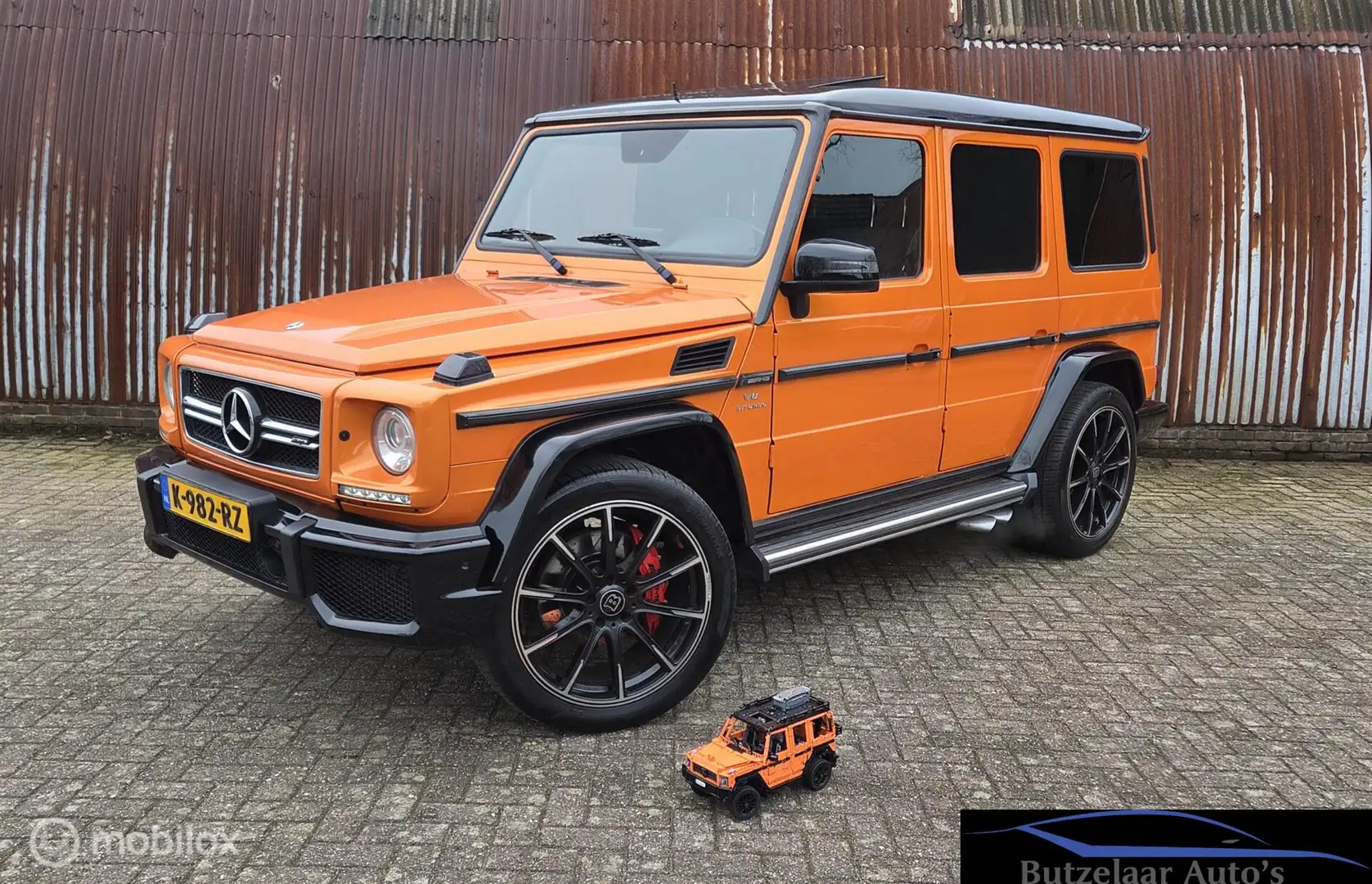 Mercedes-Benz G 63 AMG Crazy Color Edition 'Sunset Beam' Orange - 1