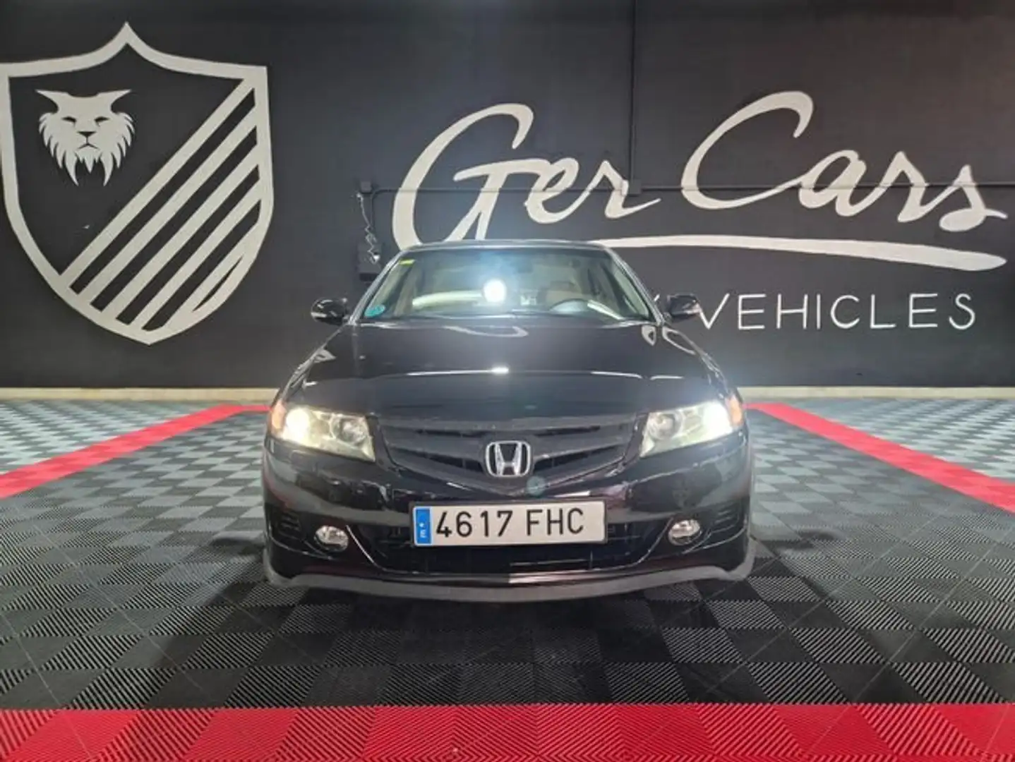Honda Accord 2.0i-VTEC Executive Negro - 2