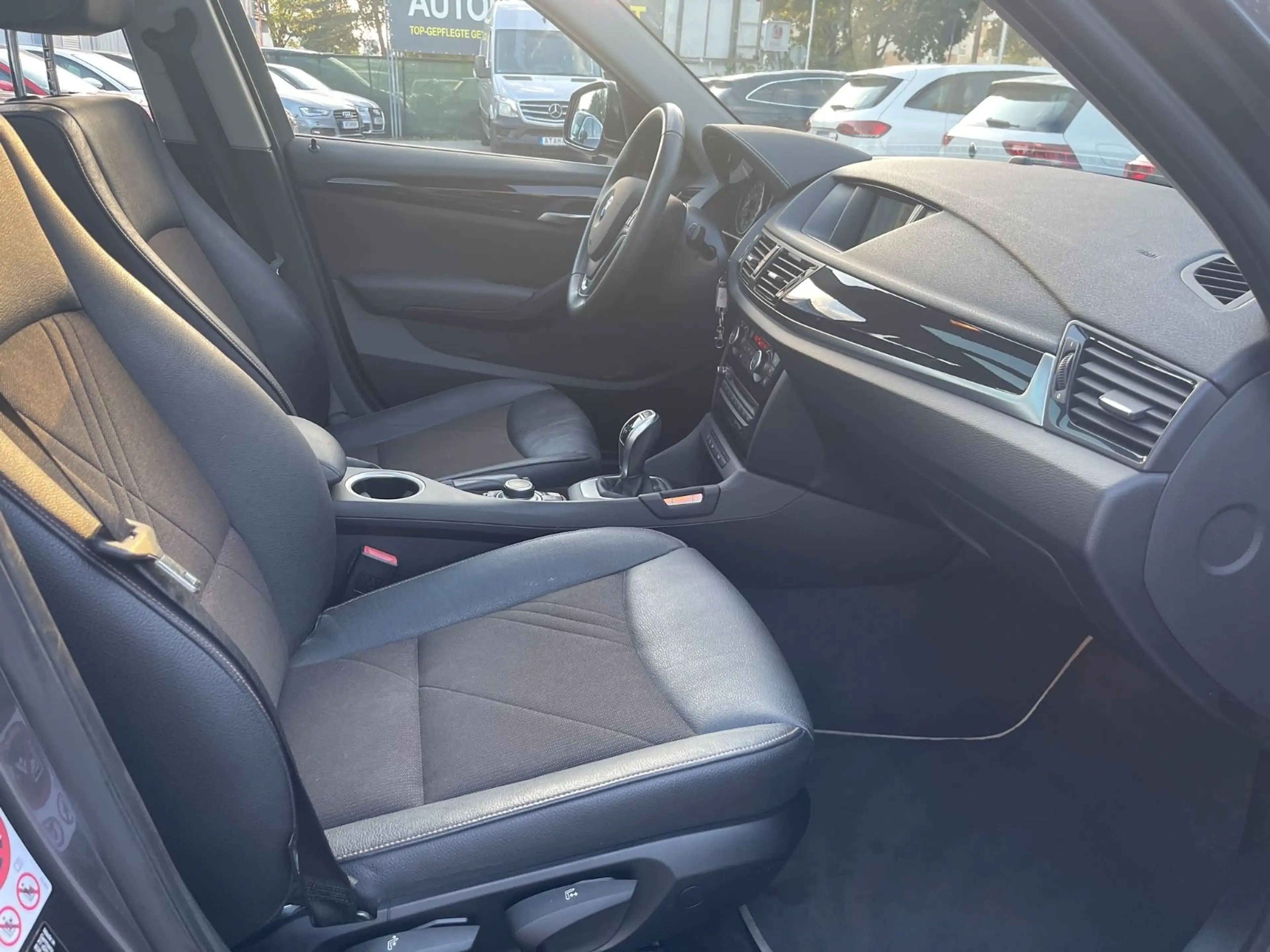 BMW X1 sDrive 20 i — photo 7
