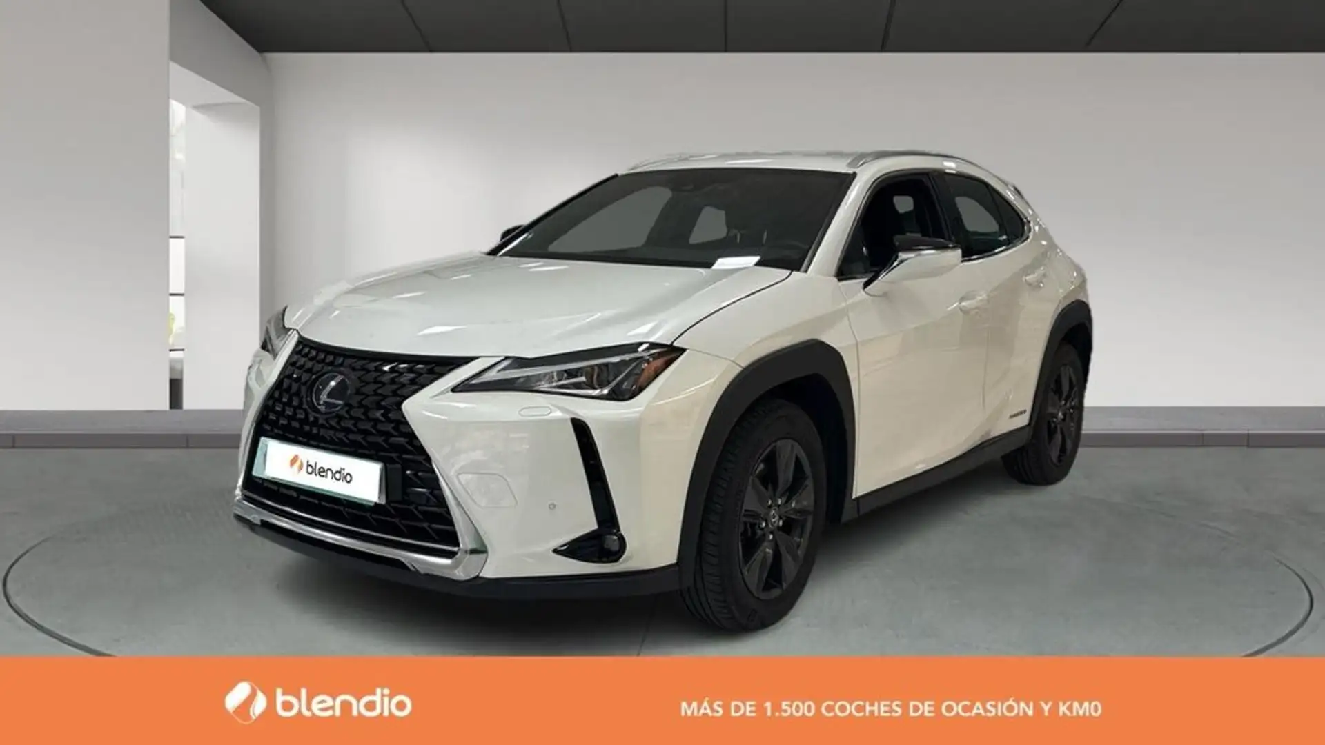 Lexus UX 250h 2.0 BUSINESS NAVIGATION AUTO 184 5P Fehér - 1