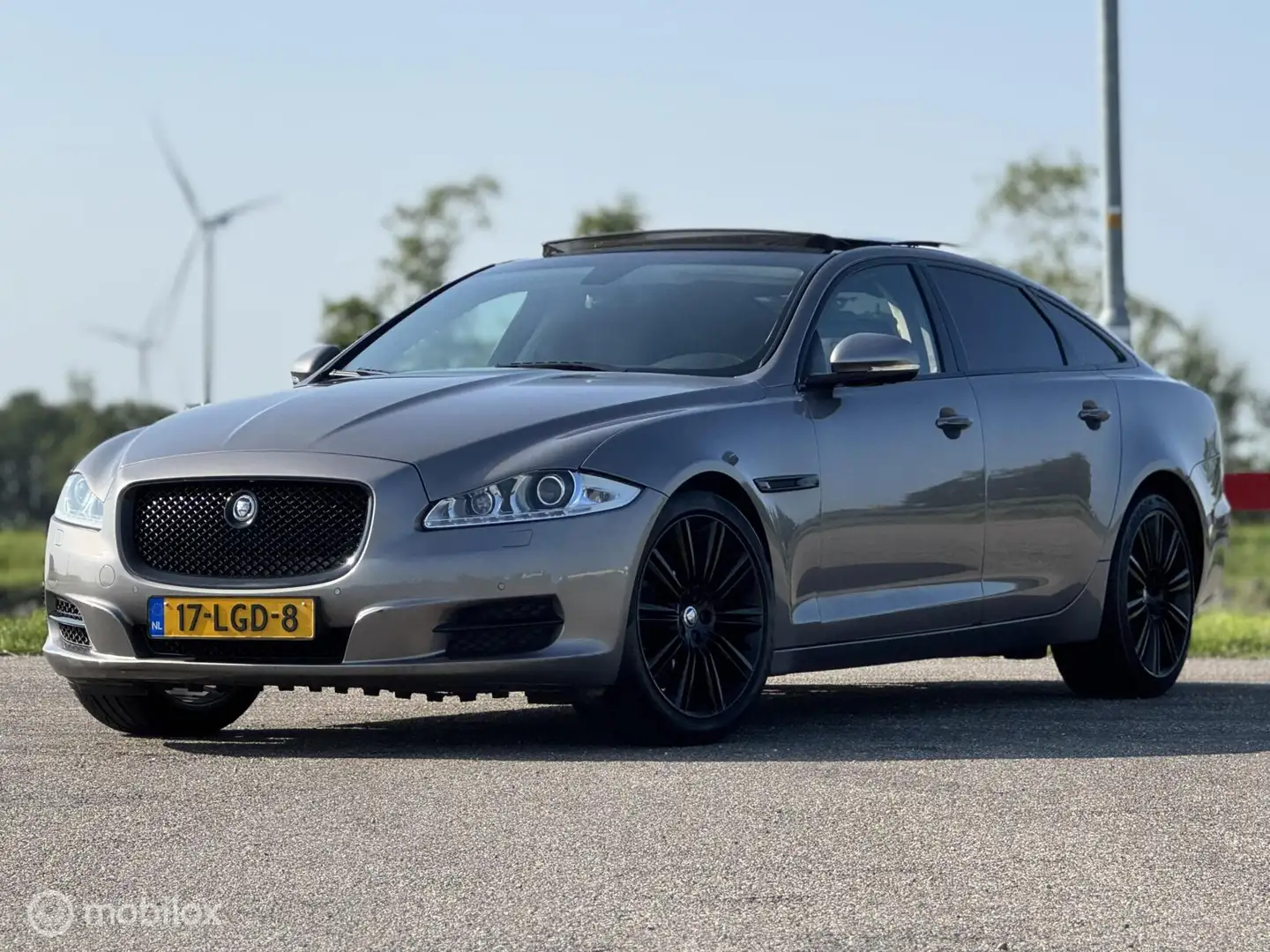 Jaguar XJ 5.0 V8 Premium Luxury LWB, Youngtimer !! Grau - 2