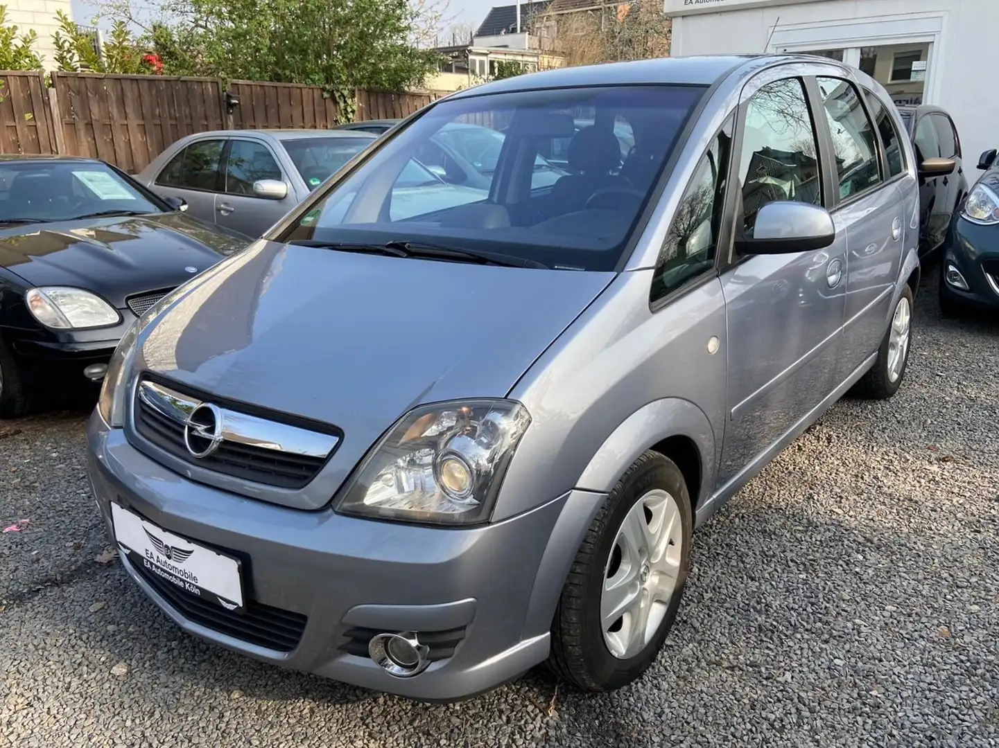 Opel Meriva Innovation 110 Jahre 1.7 CDTi*KLIMA*SITZH Silber - 1