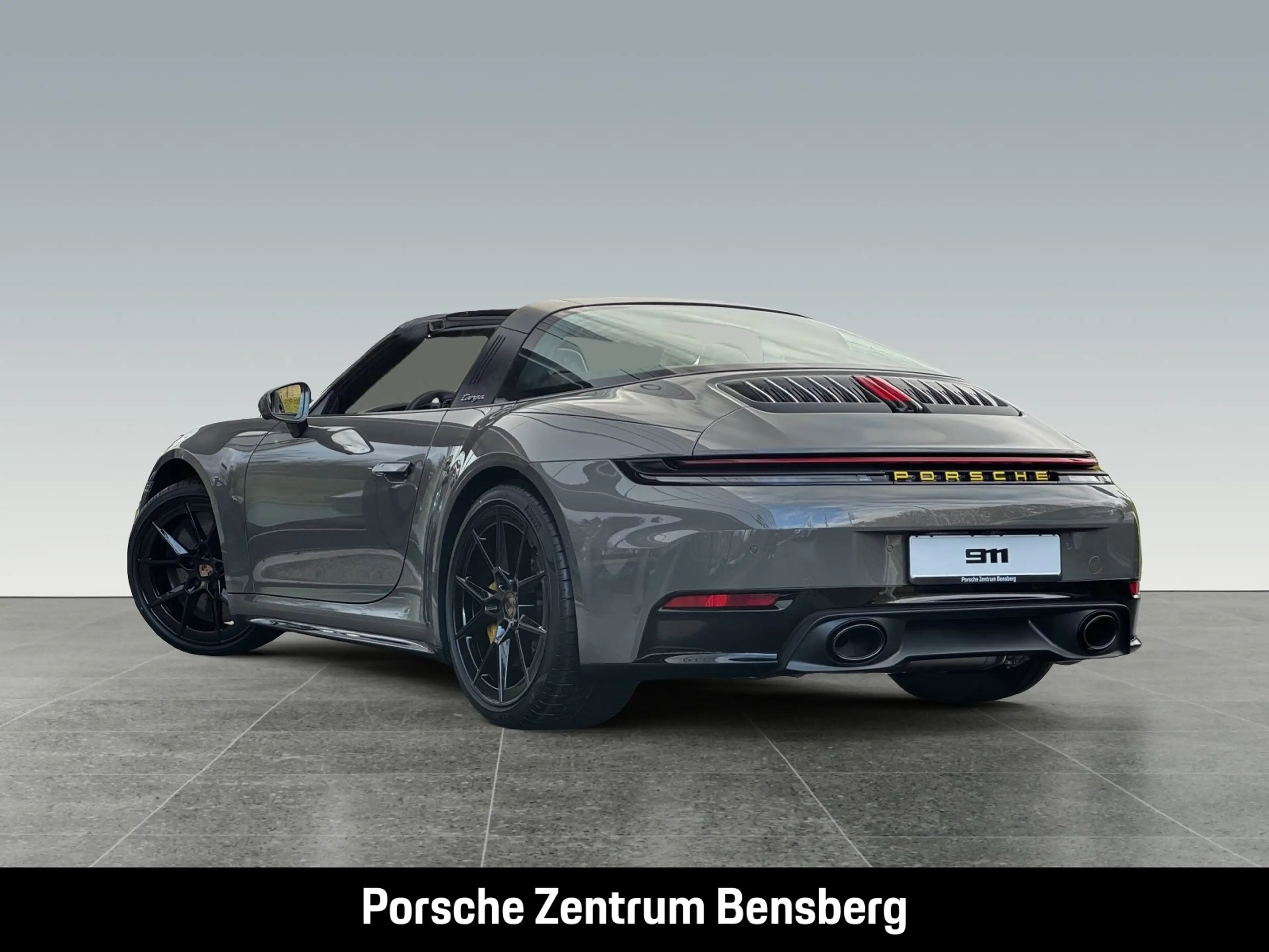 Porsche 911 Targa 4S — photo 3