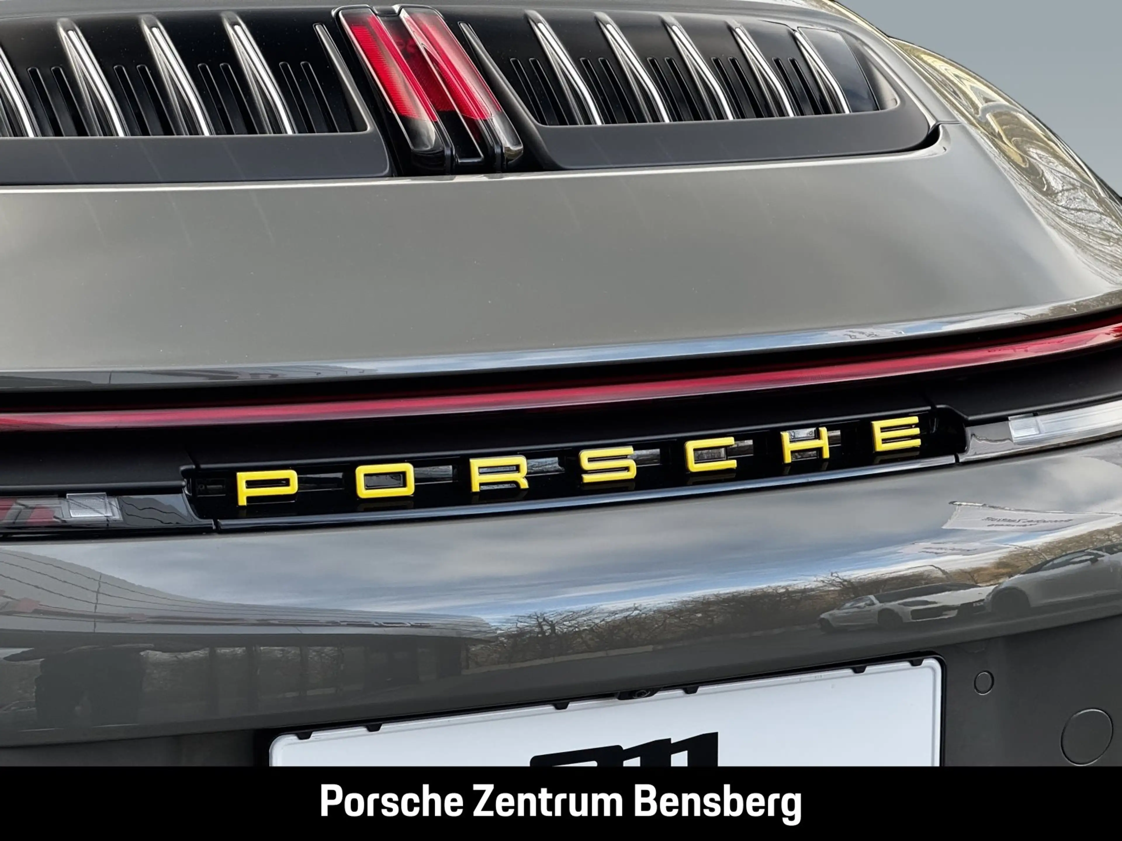 Porsche 911 Targa 4S — photo 13