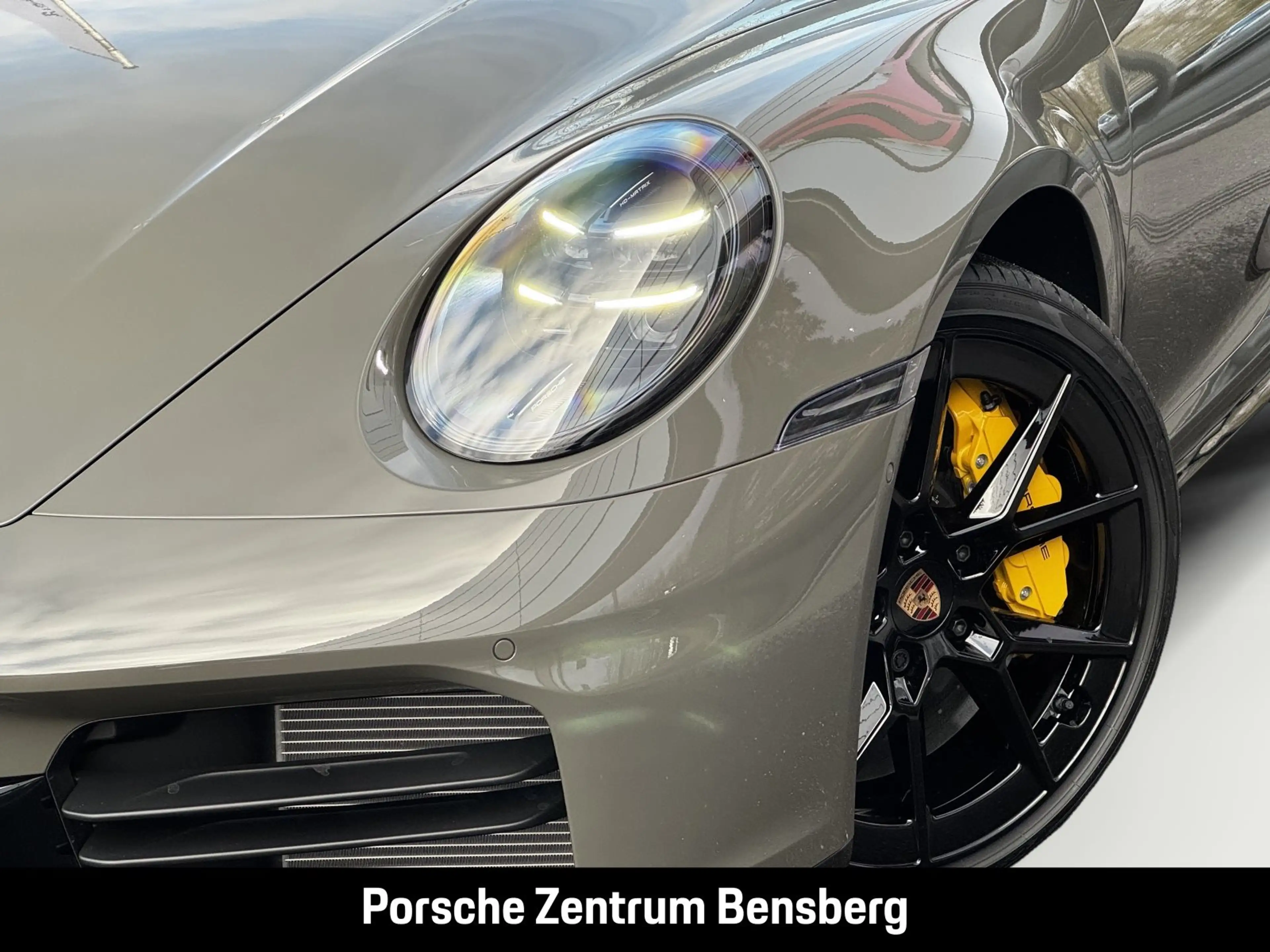 Porsche 911 Targa 4S — photo 12