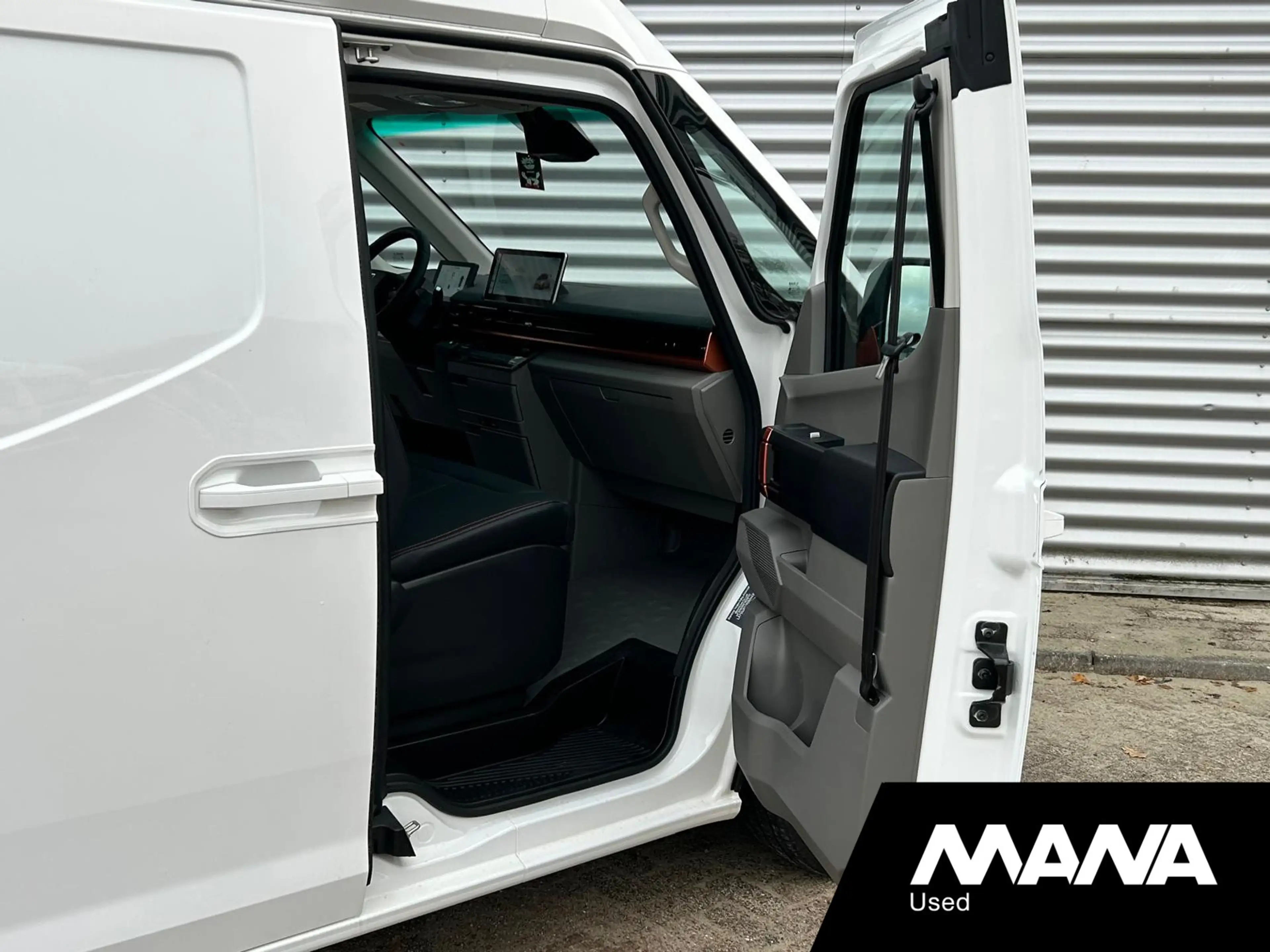 Farizon SV L2H3 83 kWh / 232 PK Lanceringseditie Trekhaak Ach — photo 11