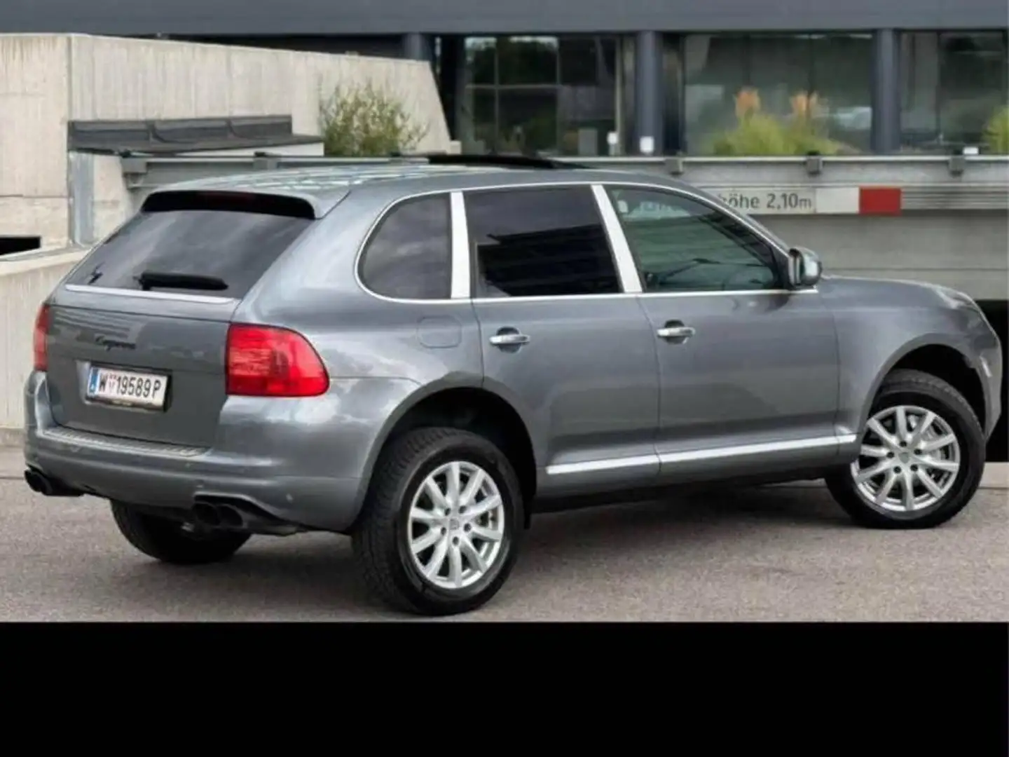Porsche Cayenne Cayenne S 4,5 V8 Tiptronic S Silber - 2