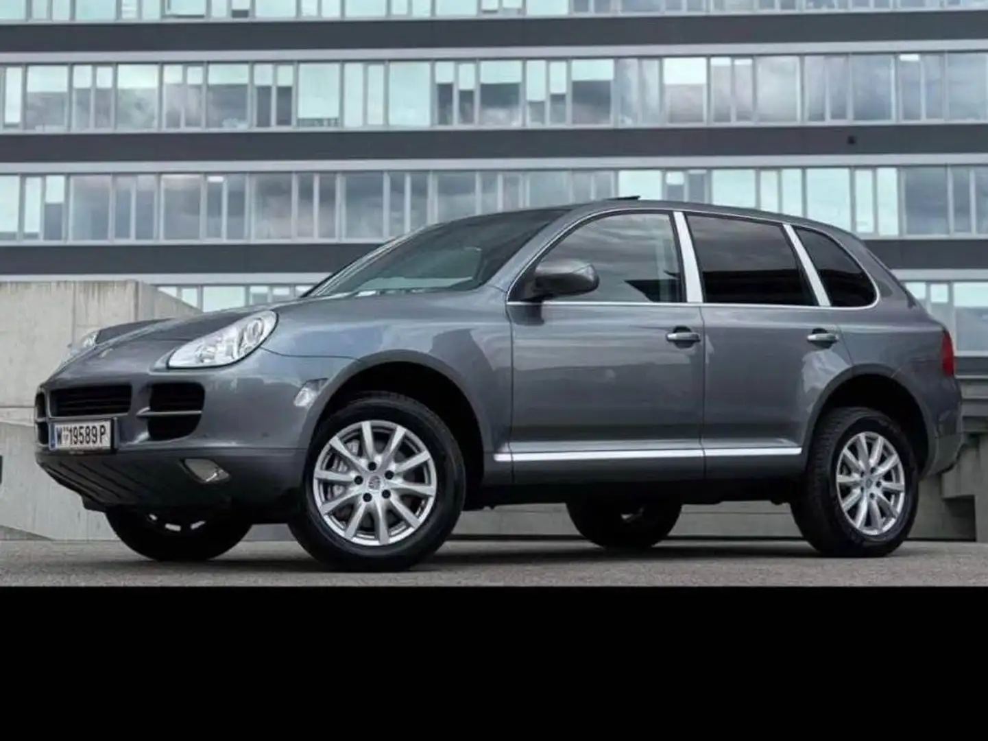 Porsche Cayenne Cayenne S 4,5 V8 Tiptronic S Silber - 1