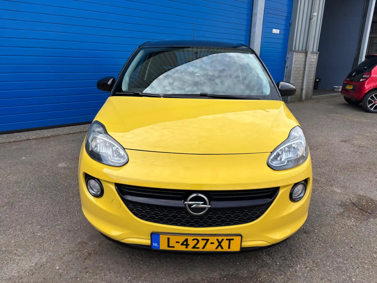 Opel Adam 1.2 Yellow - 2