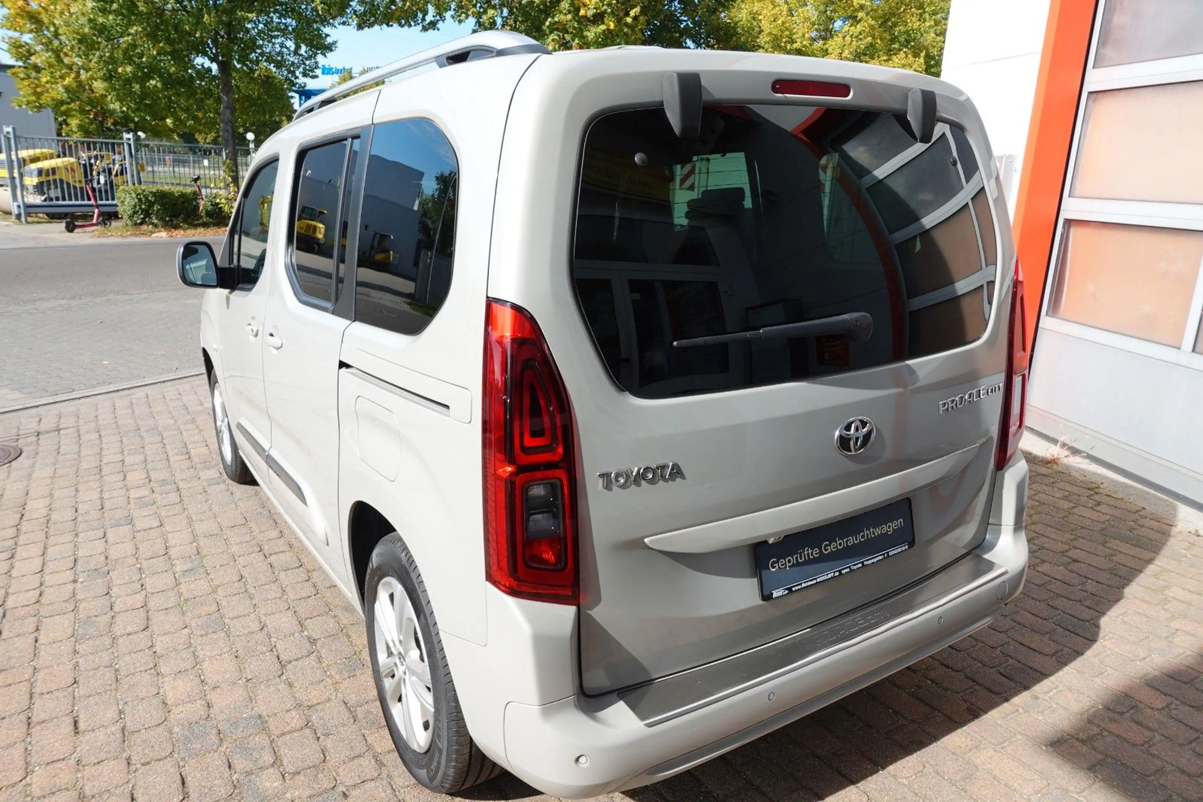 Toyota Proace 1,2l 81kW Team D 1J Relaxgarantie — photo 4