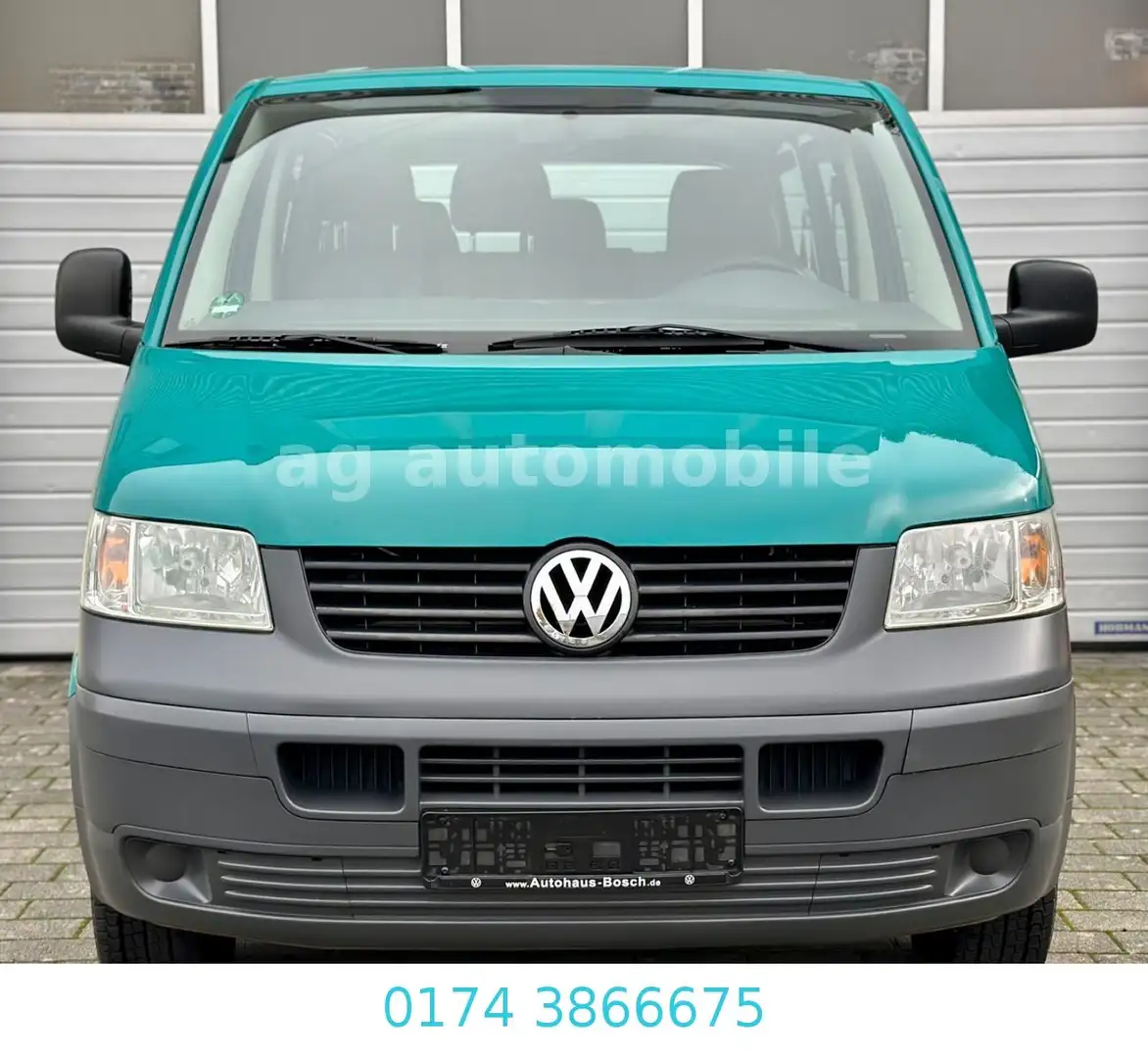 Volkswagen T5 Transporter -Caravelle /Automatik/9 Sitze Verde - 2