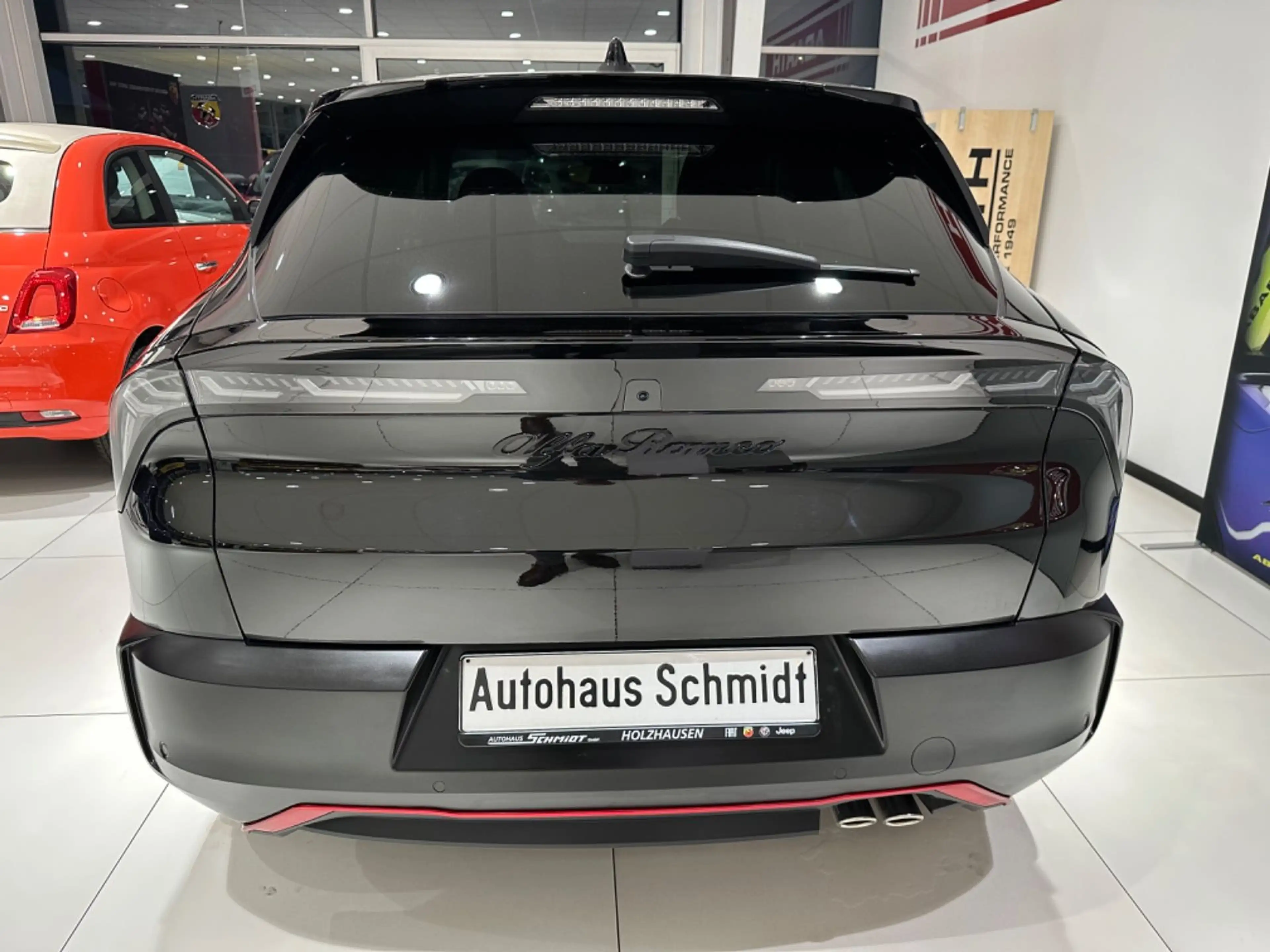 Alfa Romeo Junior Ibrida 1.2 VGT 48V-Hybrid 100 kW Speciale — photo 9