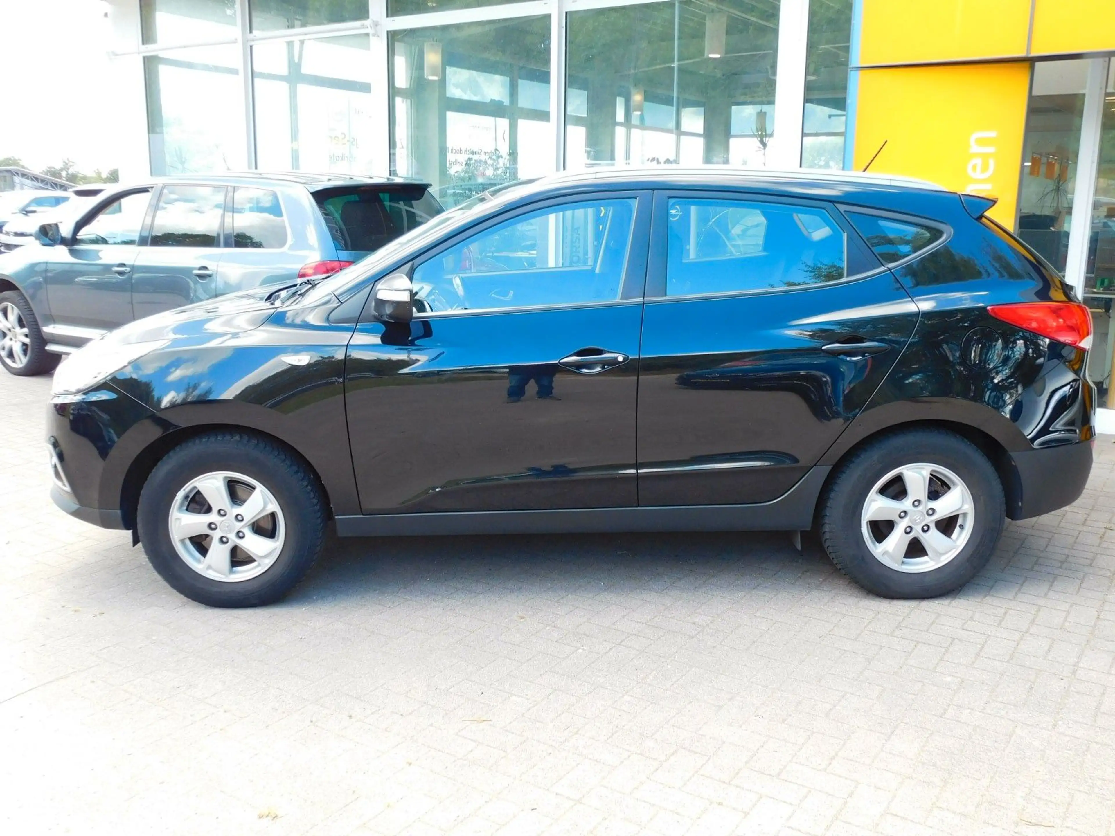 Hyundai iX35 5 Star Edition 2WD+AHK — photo 3