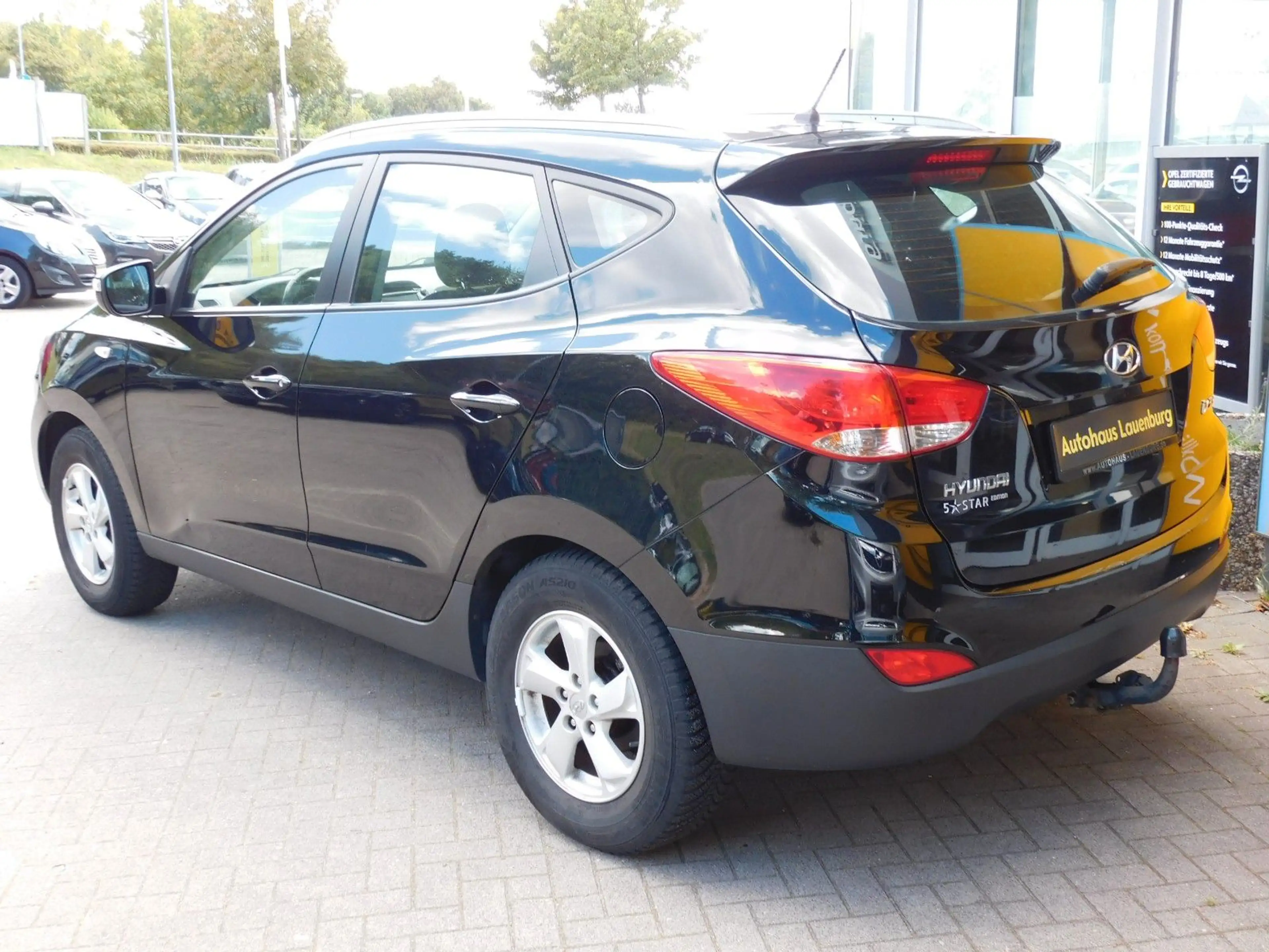Hyundai iX35 5 Star Edition 2WD+AHK — photo 4