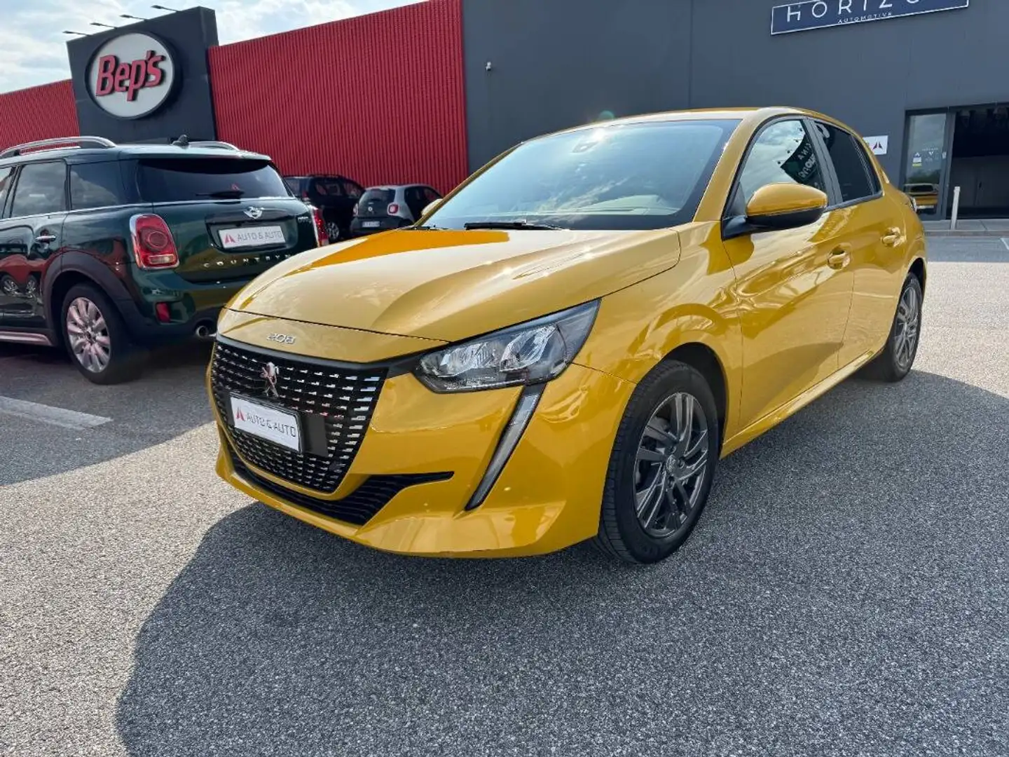 Peugeot 208 1.2 puretech Active Pack s&s 75cv Jaune - 1