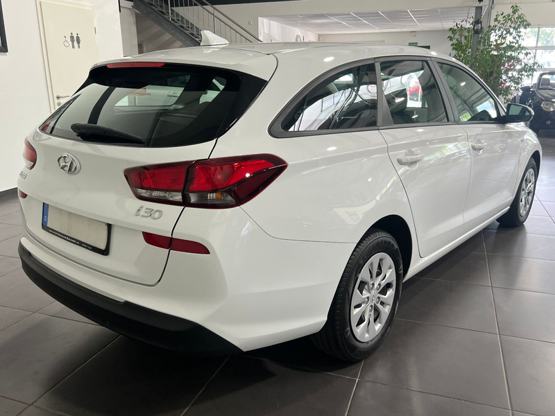 Hyundai i30 1.0 T-GDI cw **Klima*BT*Tempomat*PDC** — photo 7