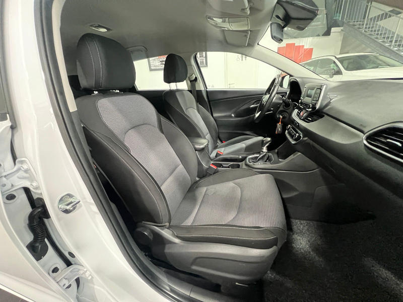 Hyundai i30 1.0 T-GDI cw **Klima*BT*Tempomat*PDC** — photo 13