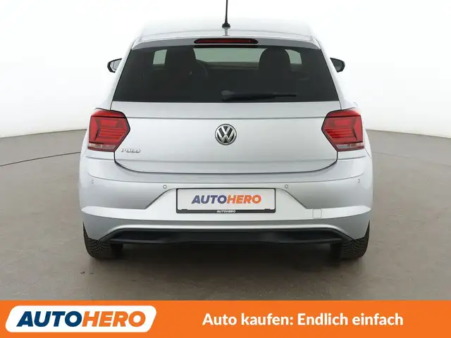 Volkswagen Polo view 5