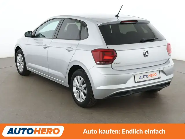 Volkswagen Polo view 4