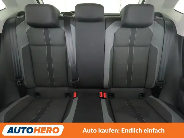 Volkswagen Polo view 15