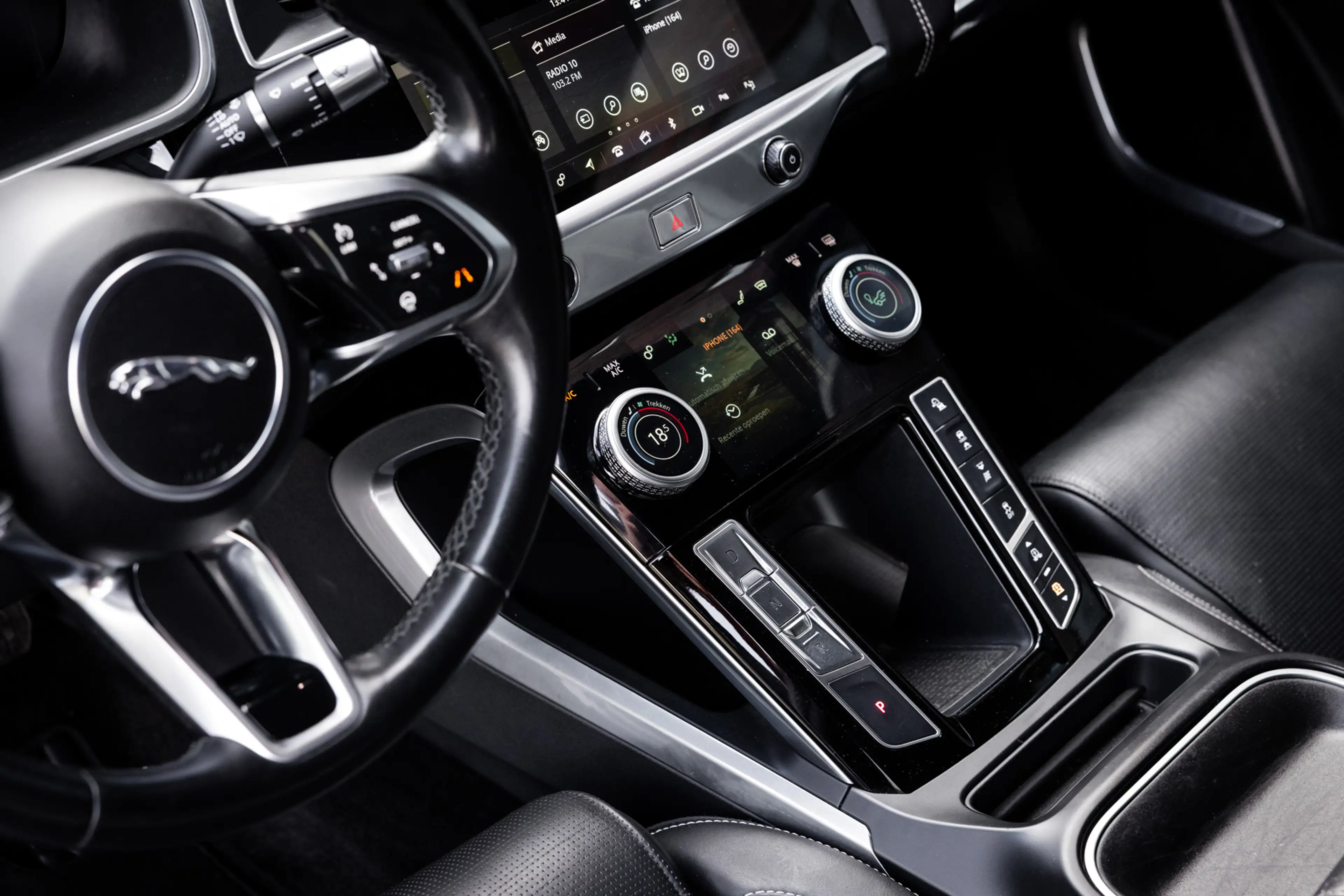 Jaguar I-Pace EV400 First Edition 90 kWh (400pk) Alcantara | LED — photo 6