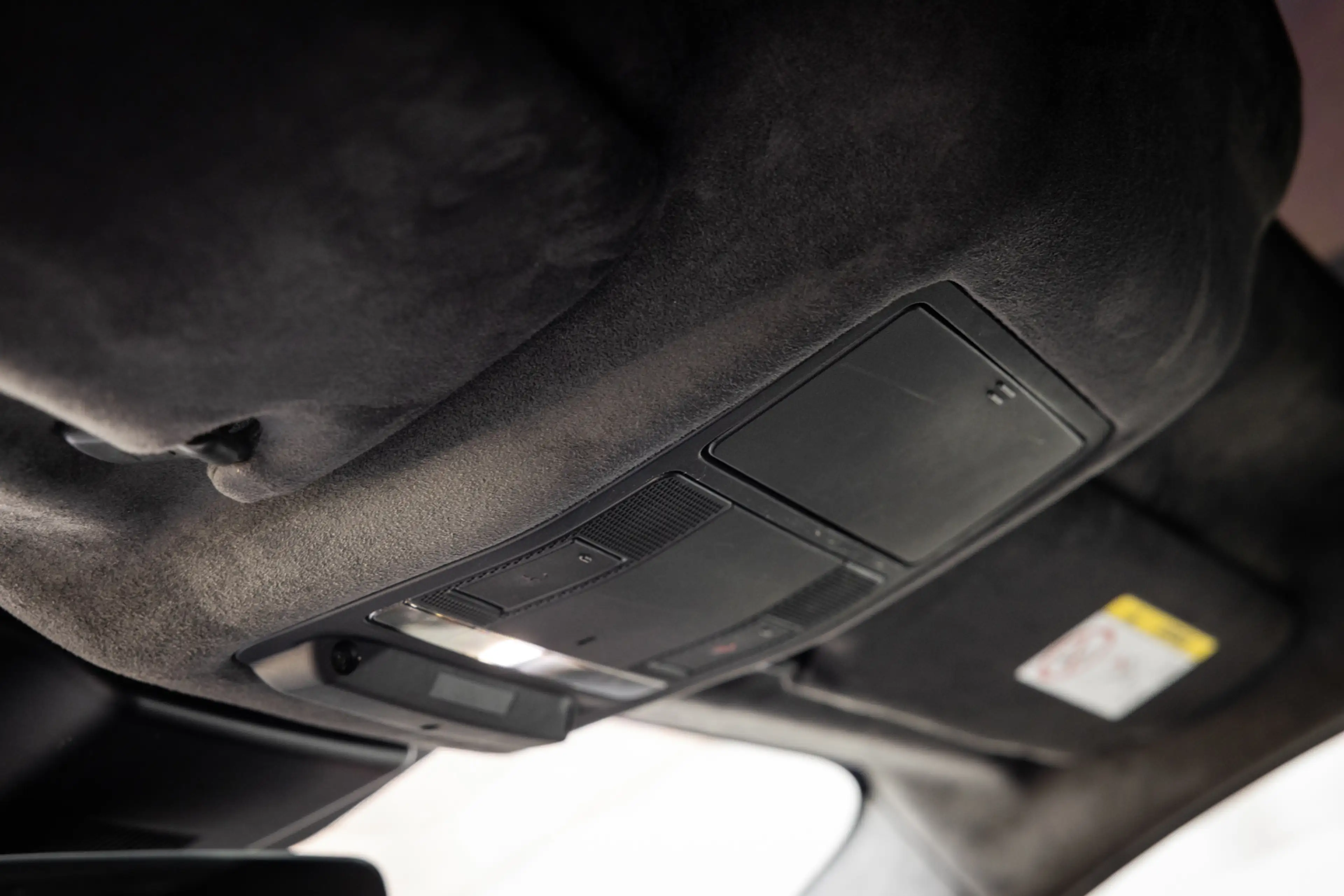 Jaguar I-Pace EV400 First Edition 90 kWh (400pk) Alcantara | LED — photo 14