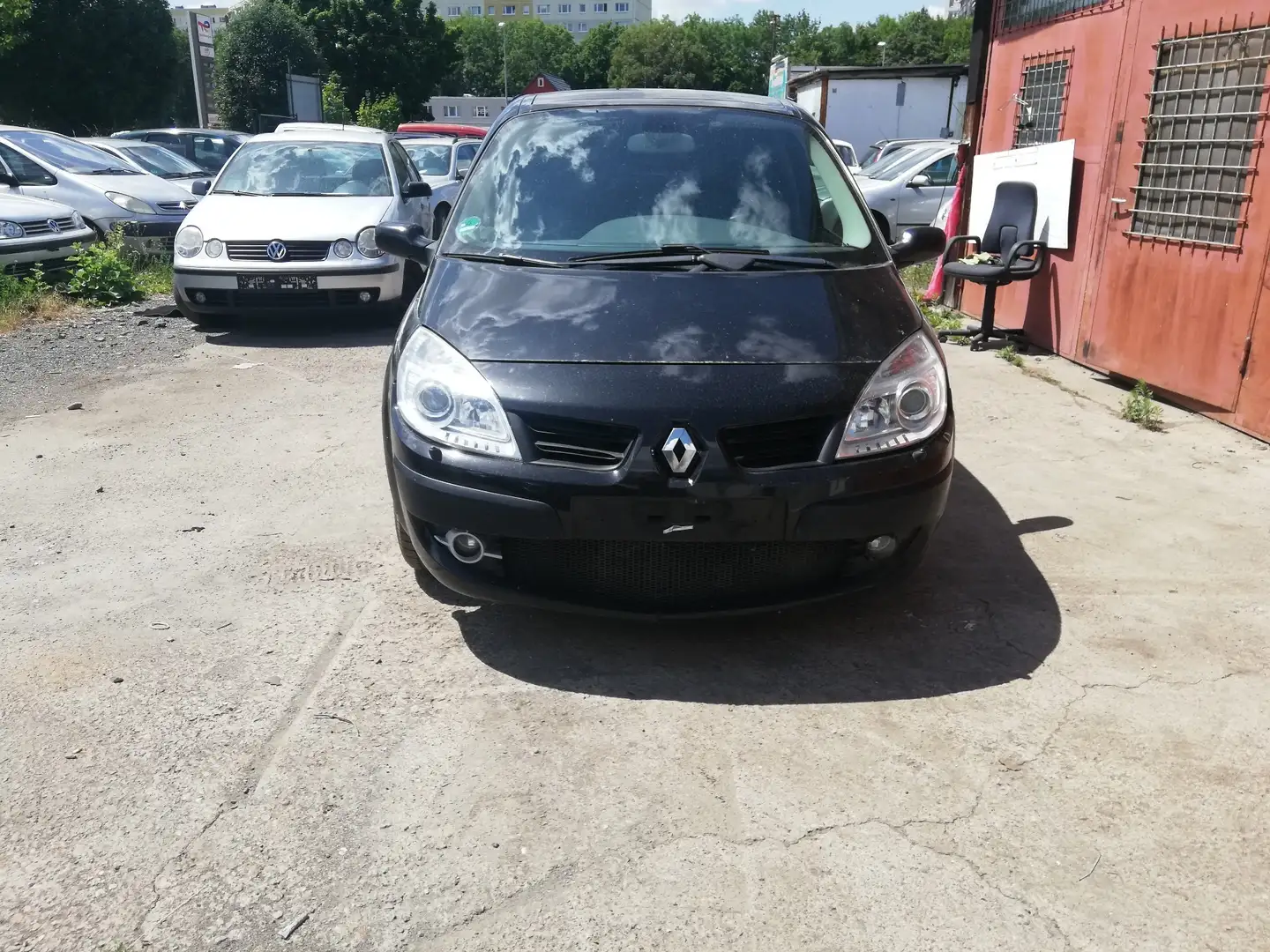 Renault Grand Scenic 2.0 dCi Exception Schwarz - 1