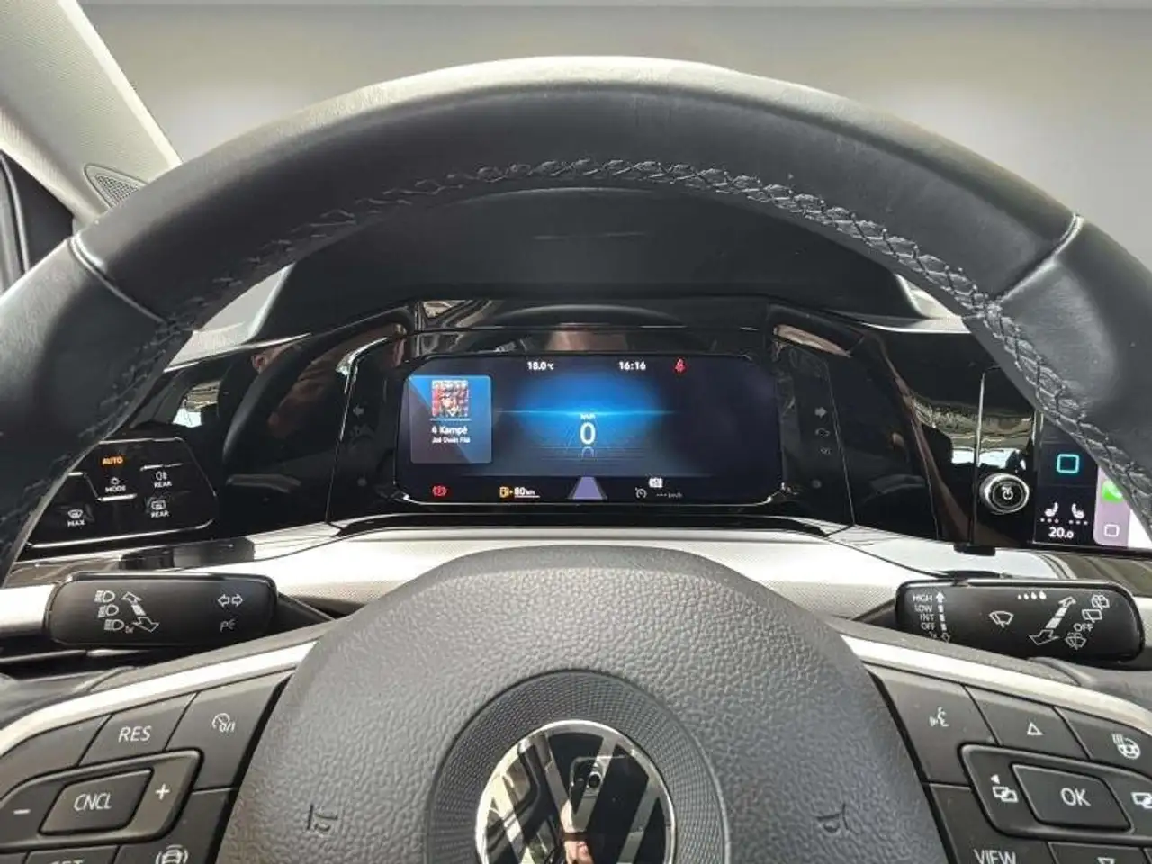 Volkswagen Golf Golf 1.0 TSI *Apple CarPlay*Sièges chauffants* 12