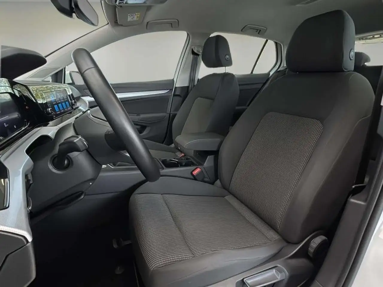 Volkswagen Golf Golf 1.0 TSI *Apple CarPlay*Sièges chauffants* 21