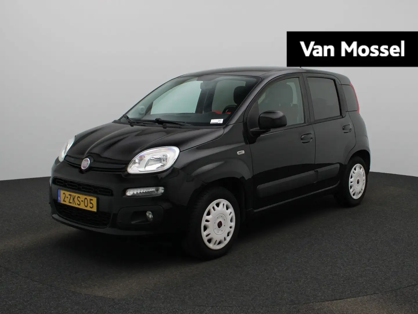 Fiat Panda 0.9 TwinAir Lounge | Airco | Trekhaak | Zwart - 1