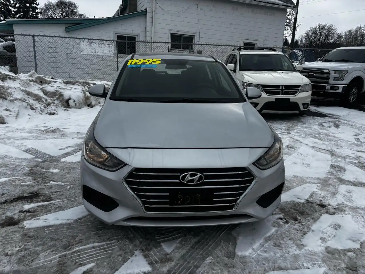 Hyundai ACCENT снимка Hyundai ACCENT