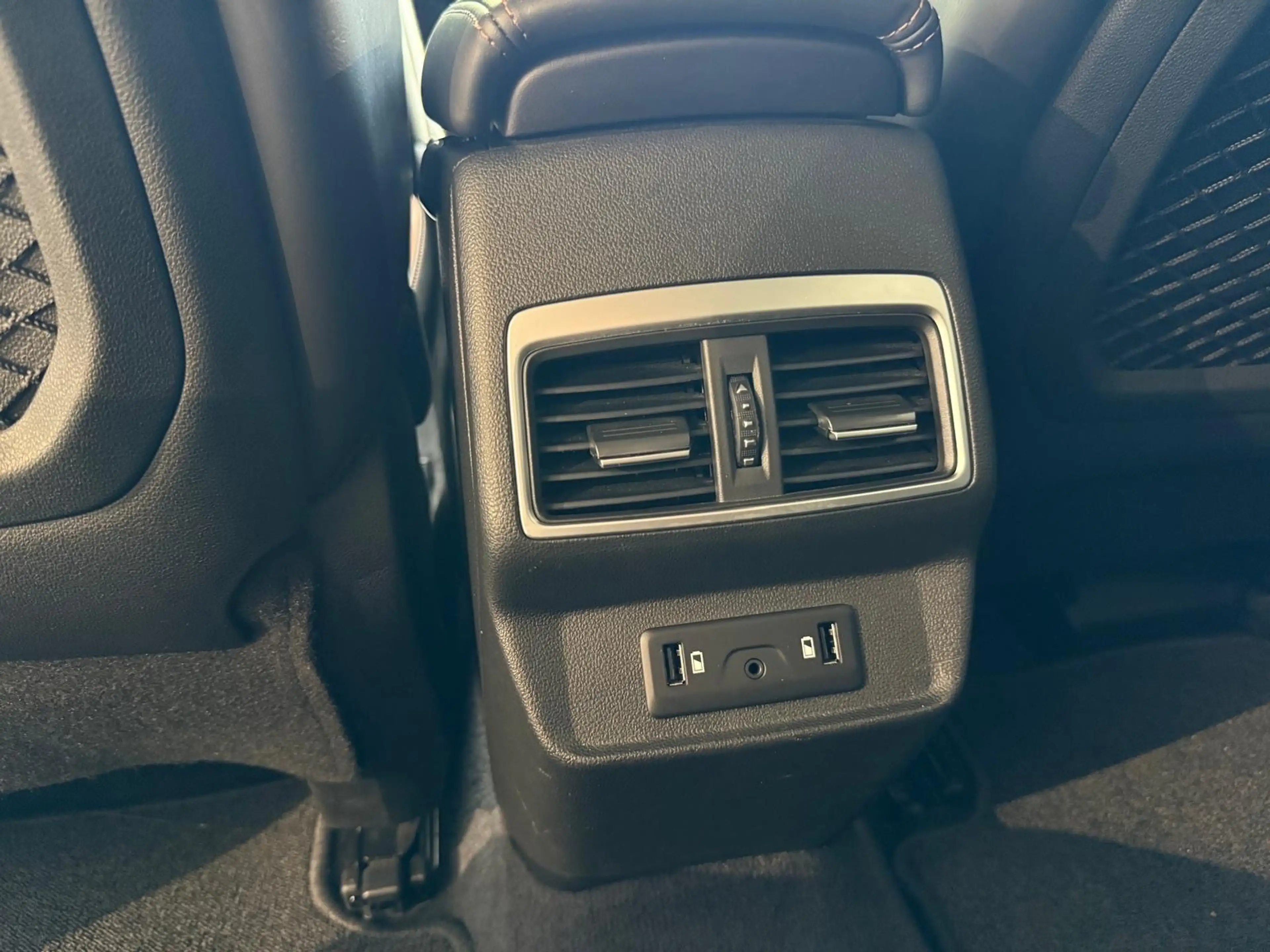Renault Koleos INITIALE PARIS dCi 185 4WD X-tronic — photo 15