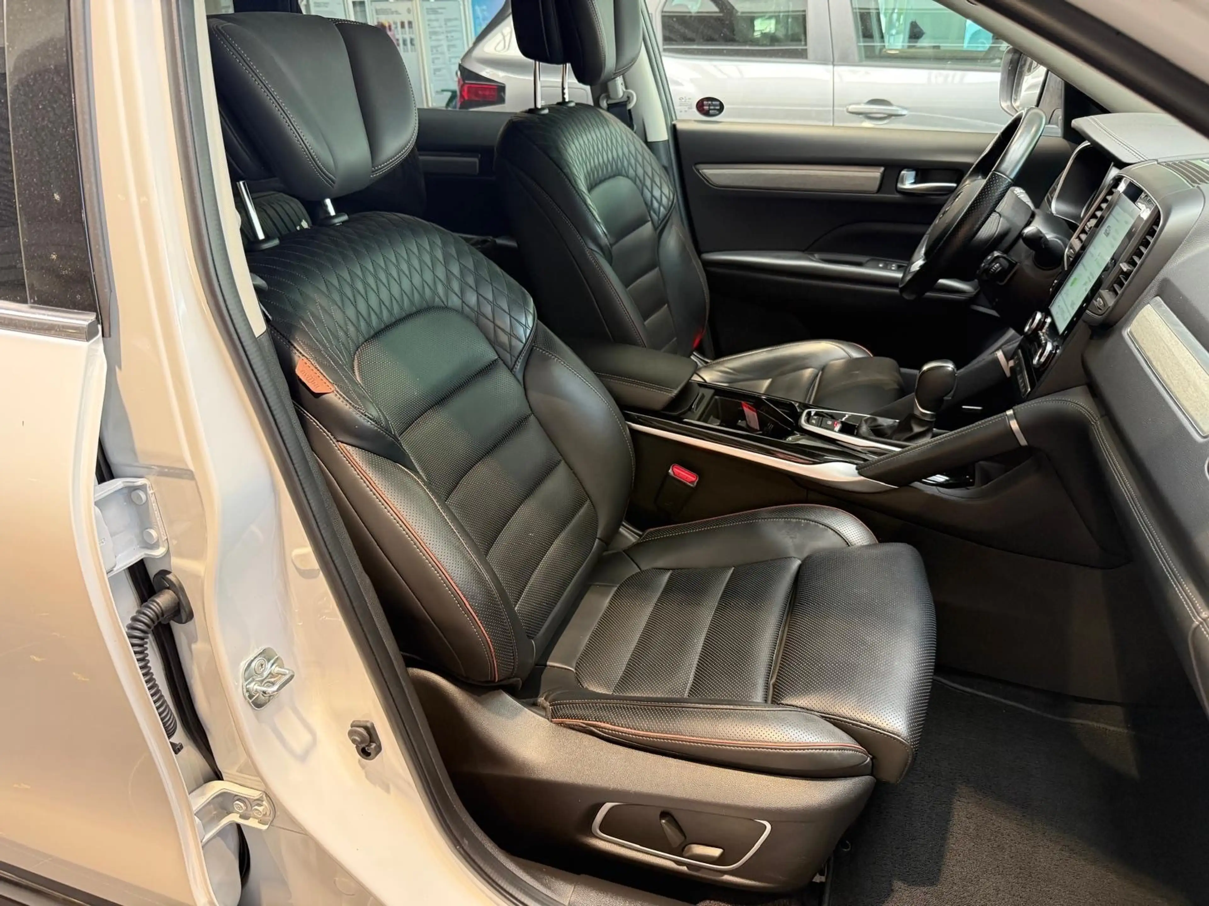 Renault Koleos INITIALE PARIS dCi 185 4WD X-tronic — photo 7