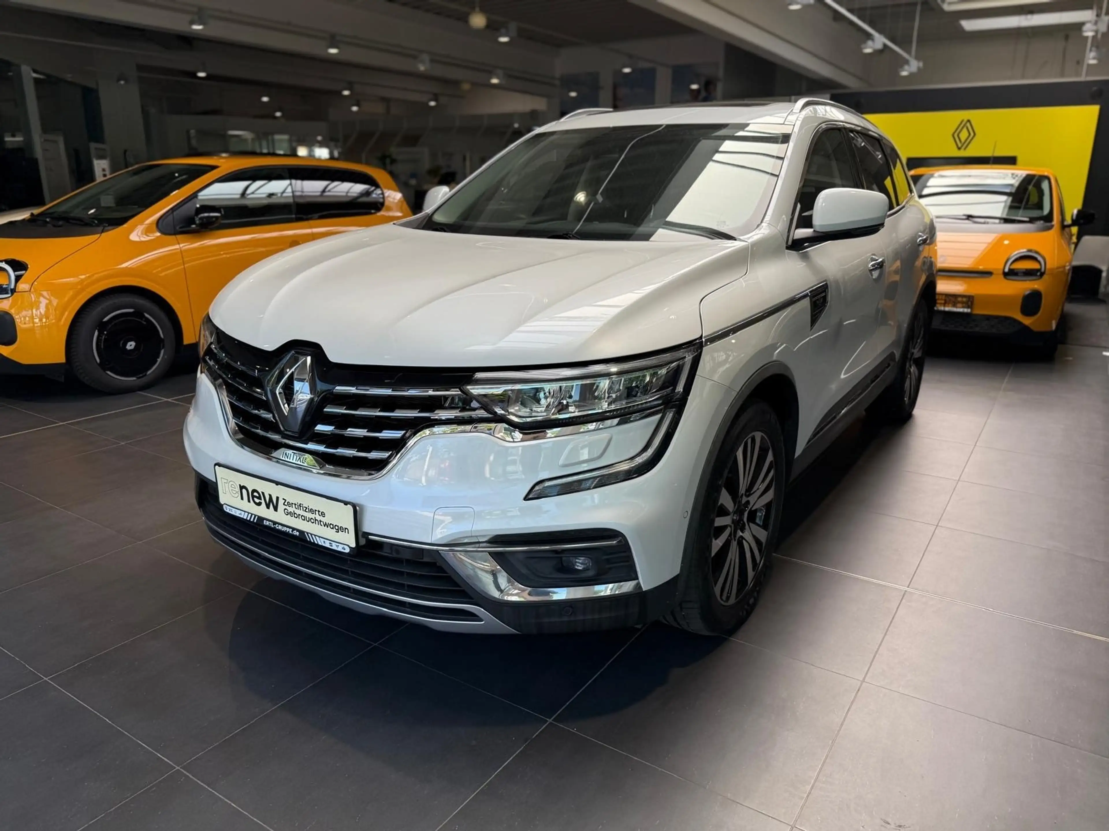 Renault Koleos INITIALE PARIS dCi 185 4WD X-tronic — photo 4