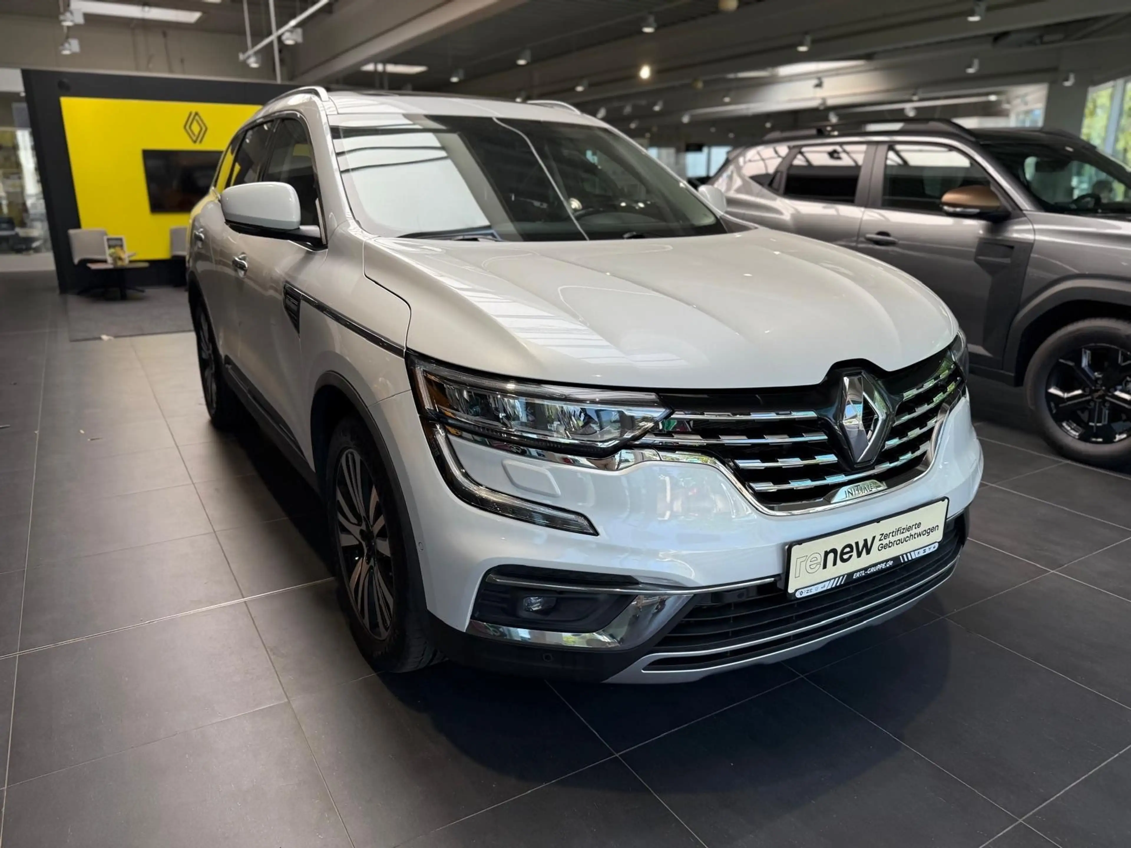 Renault Koleos INITIALE PARIS dCi 185 4WD X-tronic — photo 2