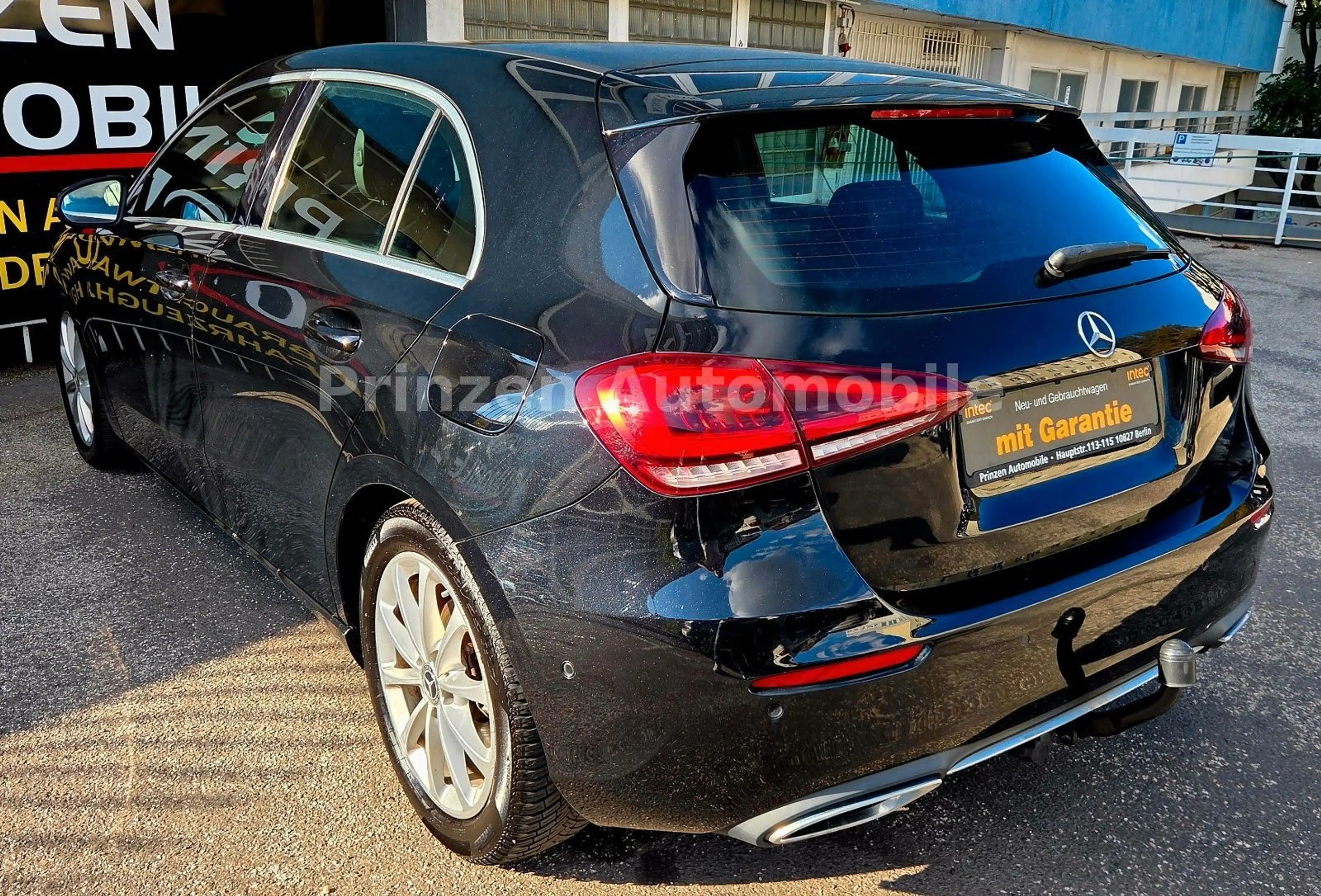 Mercedes-Benz A 180 d*Navi*LED*Leder*R-Kamera — photo 5