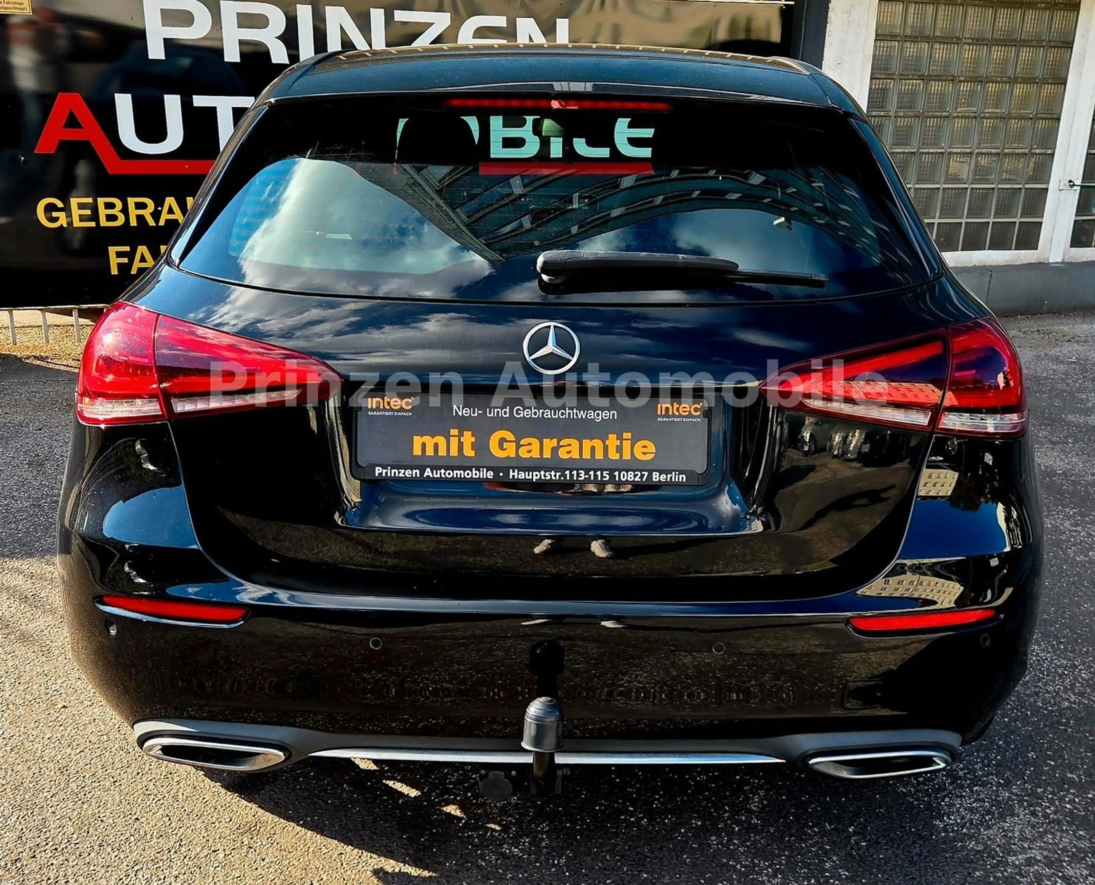 Mercedes-Benz A 180 d*Navi*LED*Leder*R-Kamera — photo 4