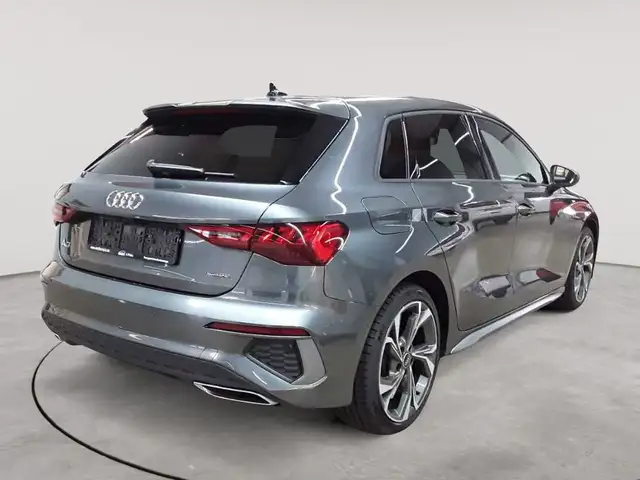 Audi A3 view 4