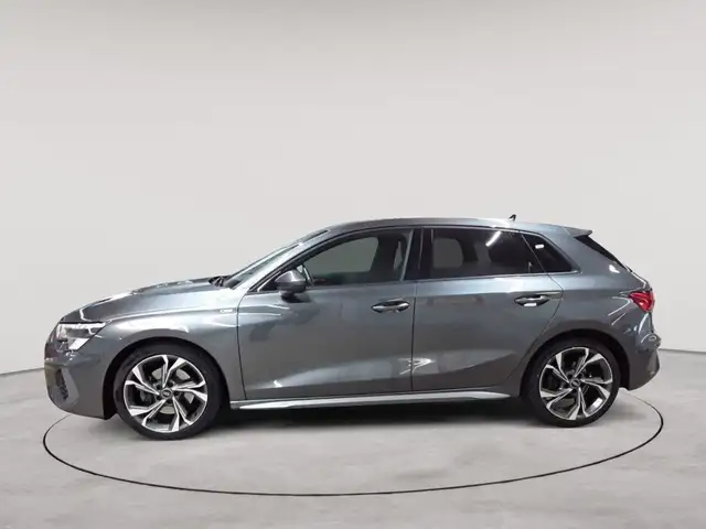 Audi A3 view 6