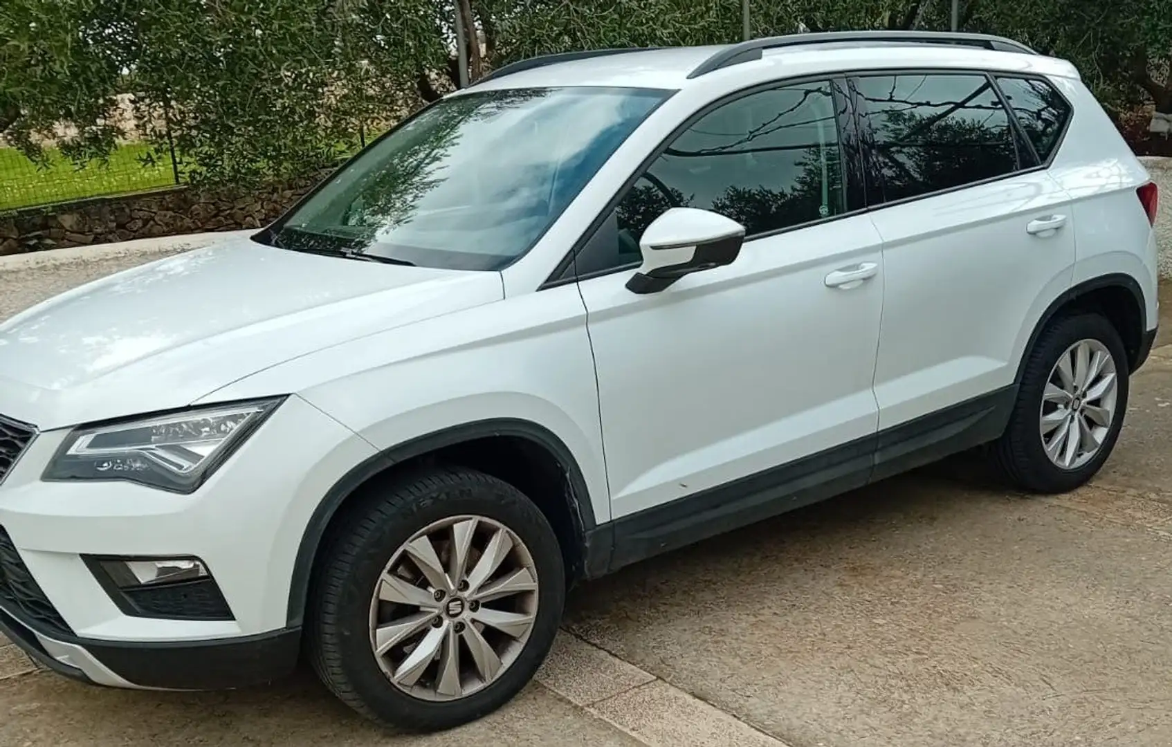 SEAT Ateca Ateca 1.6 tdi Advance Bianco - 2