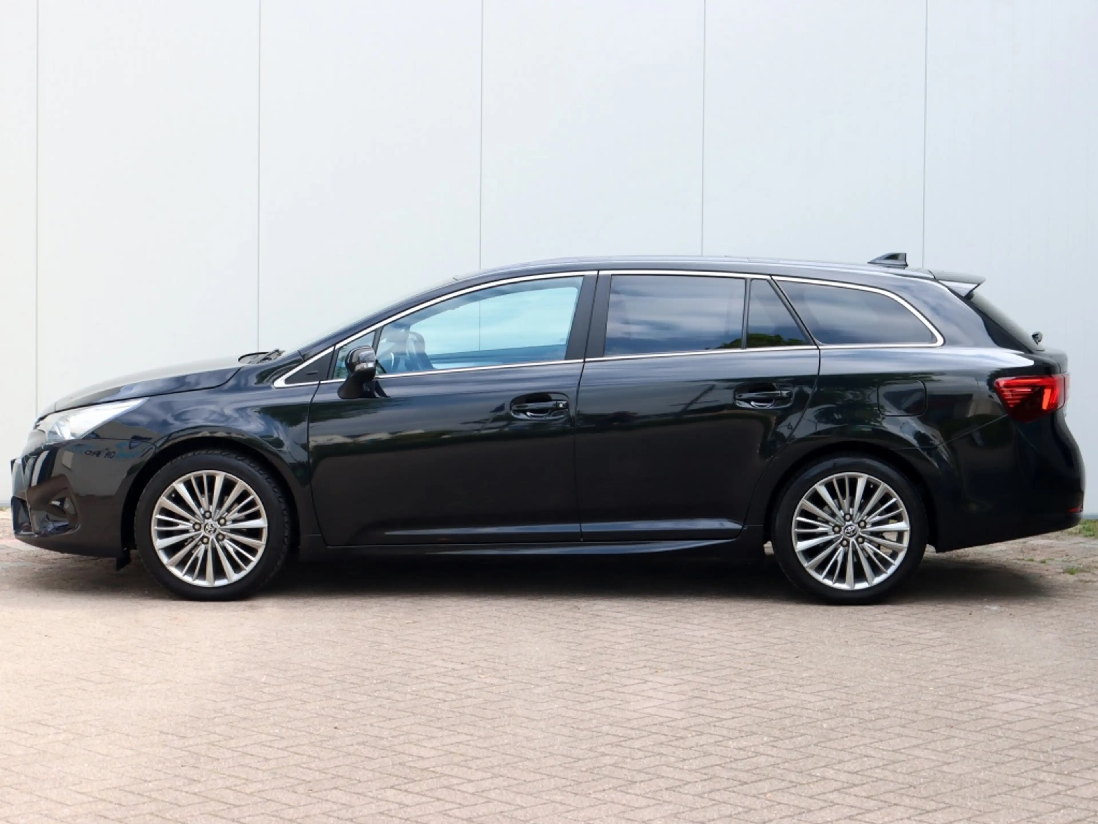 Toyota Avensis Touring Sports 1.8 VVT-i Lease Pro | Panoramadak | — photo 5