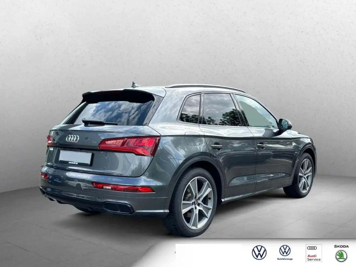 Audi SQ5 3,0TDI 347Ch Quattro Tiptronic Attelage Matrix-LE  Gris - 2