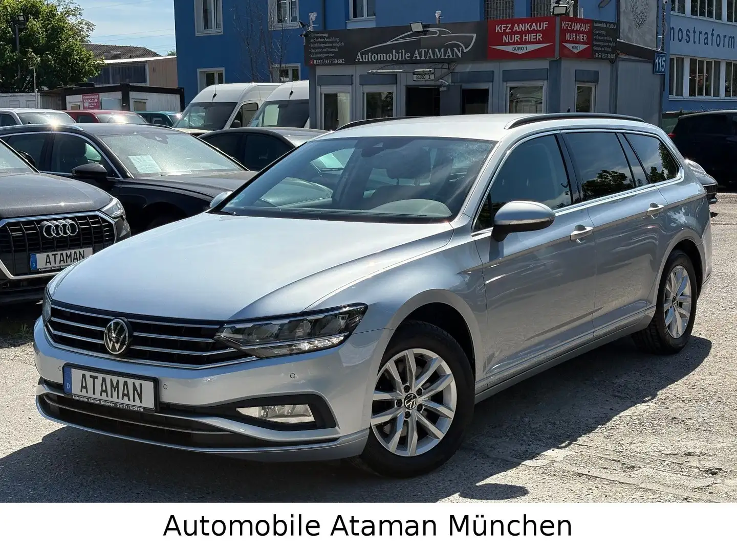 Volkswagen Passat Variant Passat 2.0 TDI Variant Business / Navi / LED srebrna - 1
