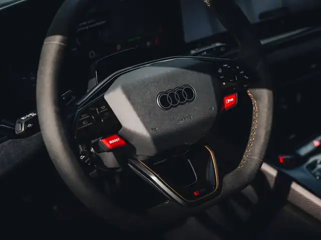 Audi RS5 view 14