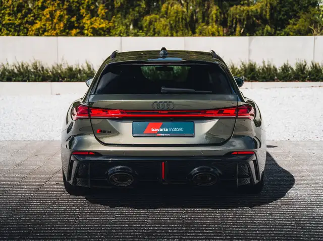 Audi RS5 view 7