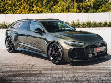 Avant TFSI Quattro / Bedfordgrün Metallic / B&O / Pano / Heated&Ventil. Seats