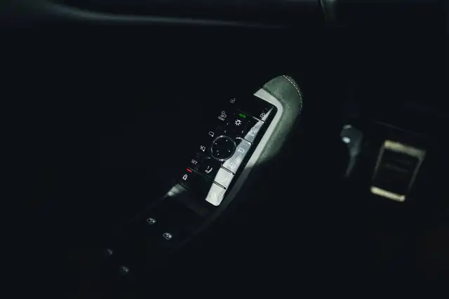 Audi RS5 view 12