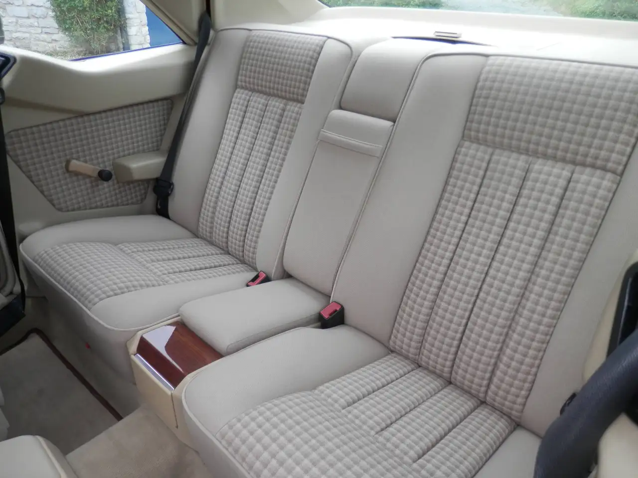 Mercedes-Benz 230 CE 230, foto 5