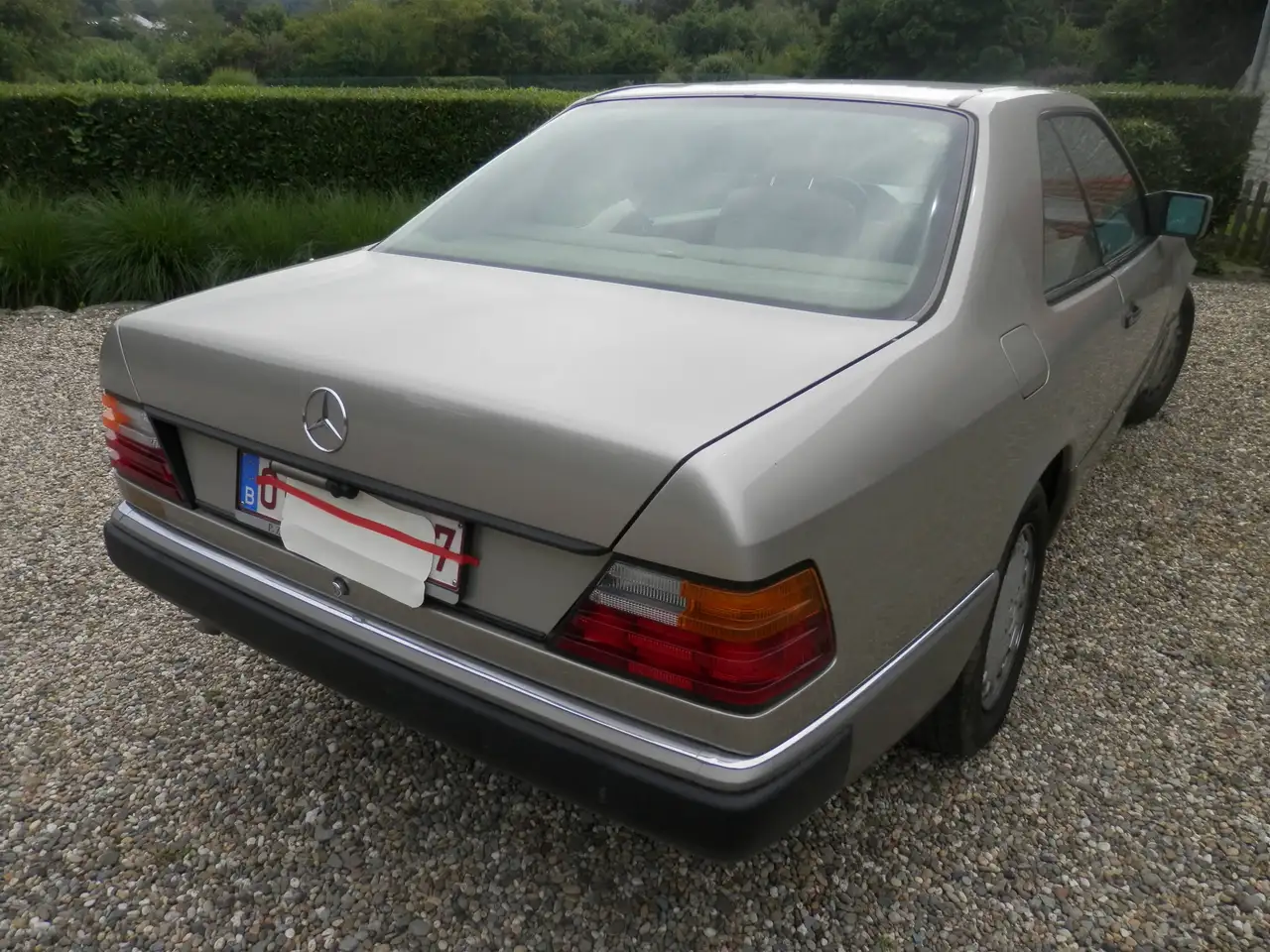 Mercedes-Benz 230 CE 230, foto 1