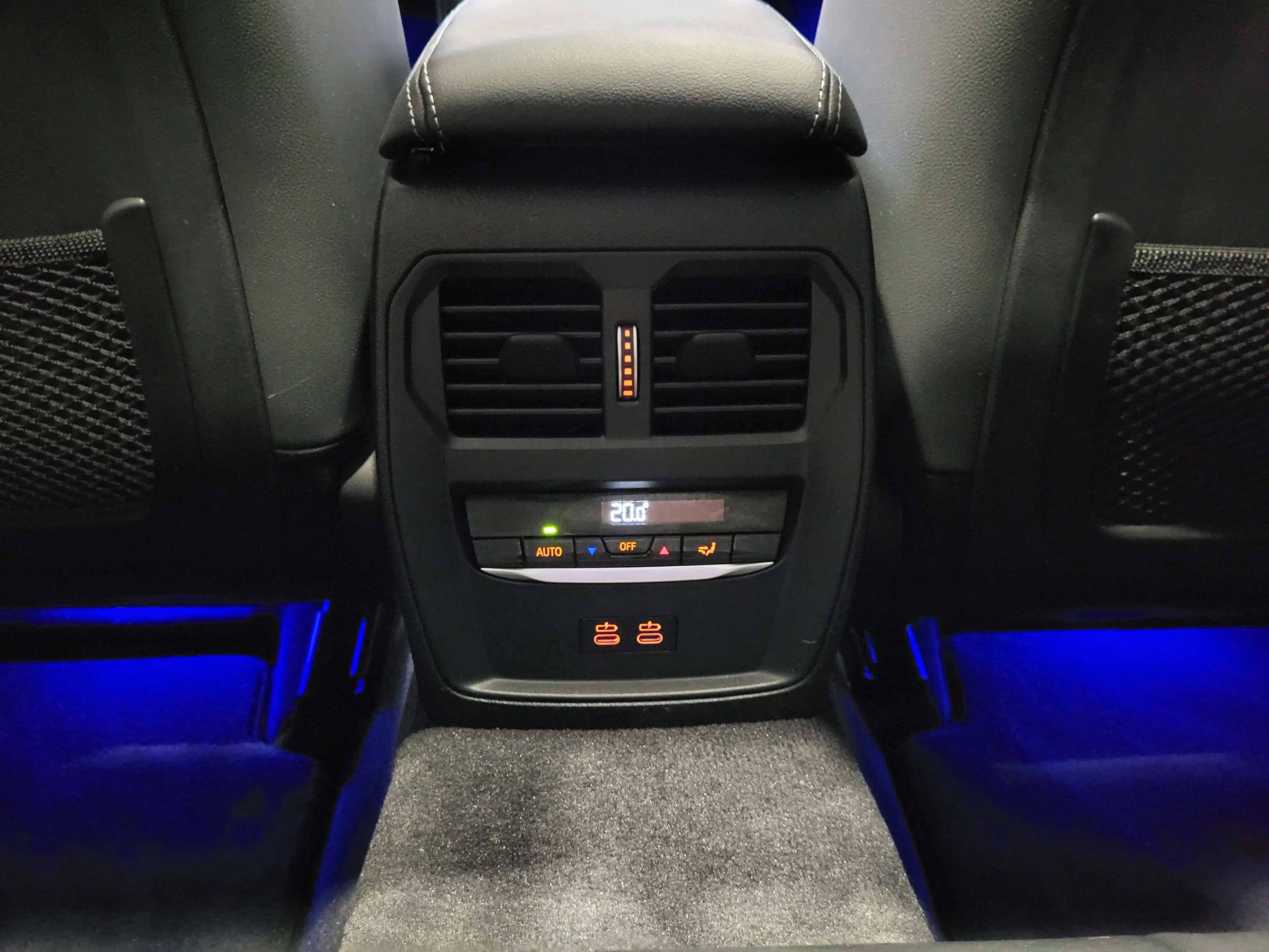 BMW 330 d Luxury Line *TOP Ausstattung* — photo 10